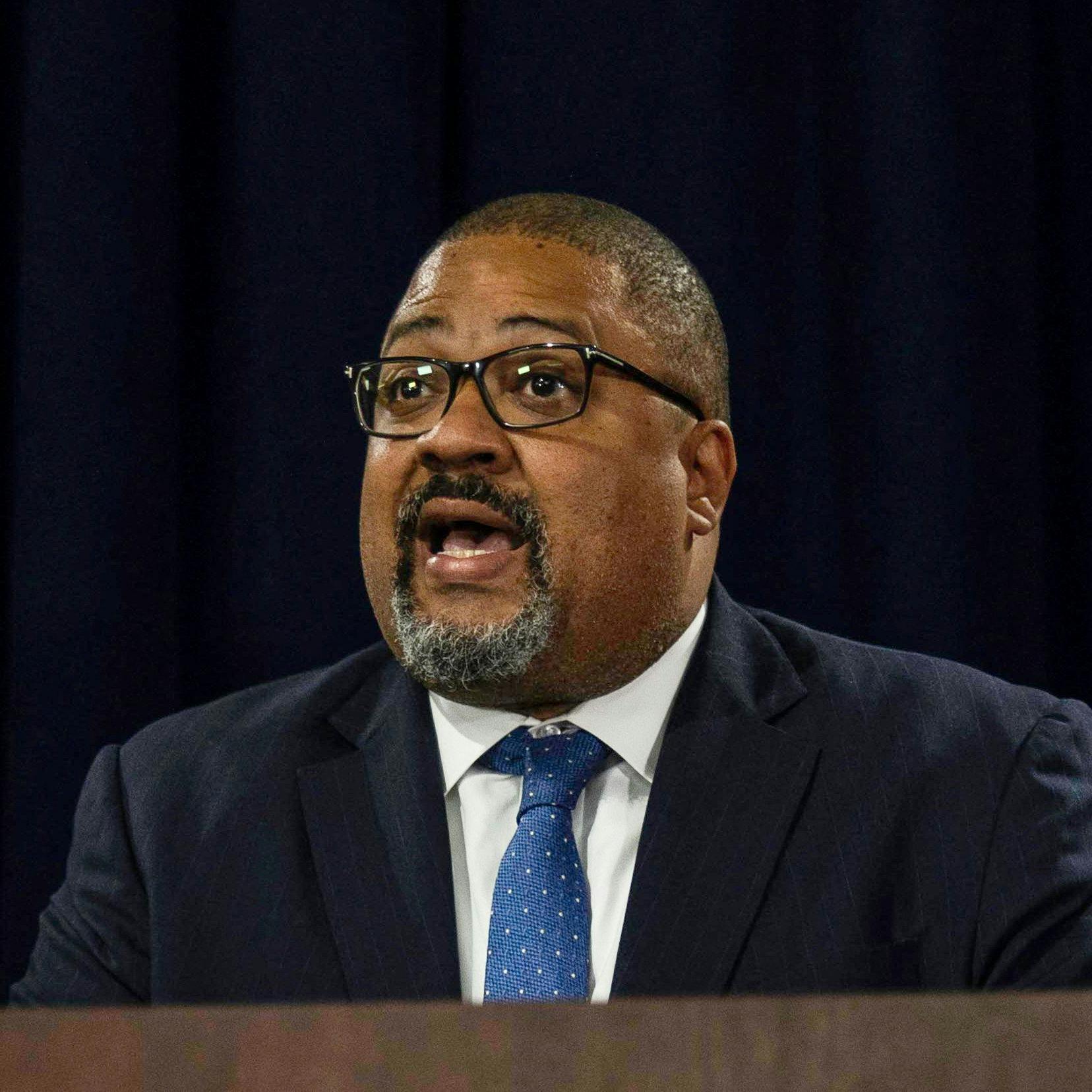 Staatsanwalt Alvin Bragg will Trump hinter Gittern sehen.