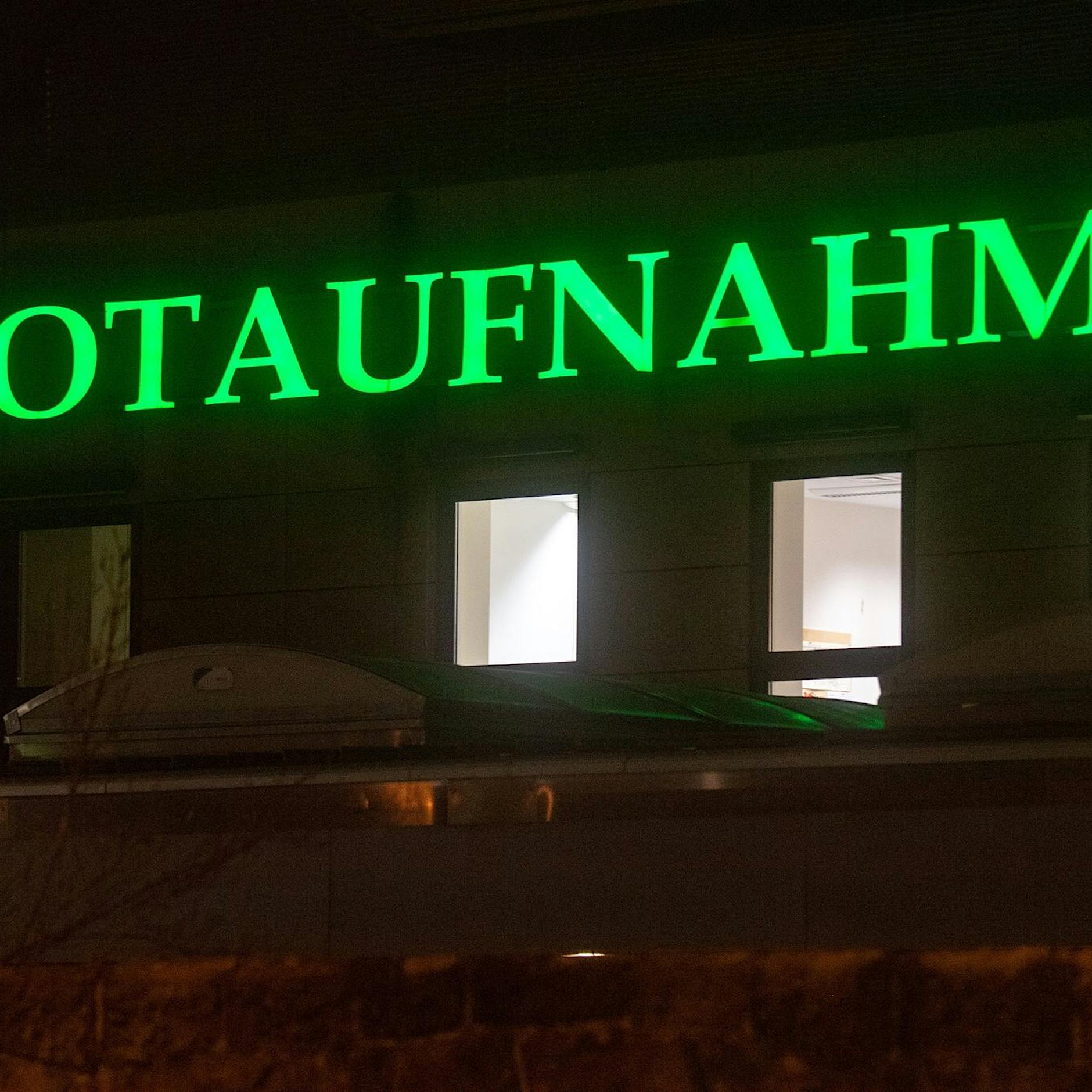 Messerstich: Jugendlicher wird intensivmedizinisch behandelt