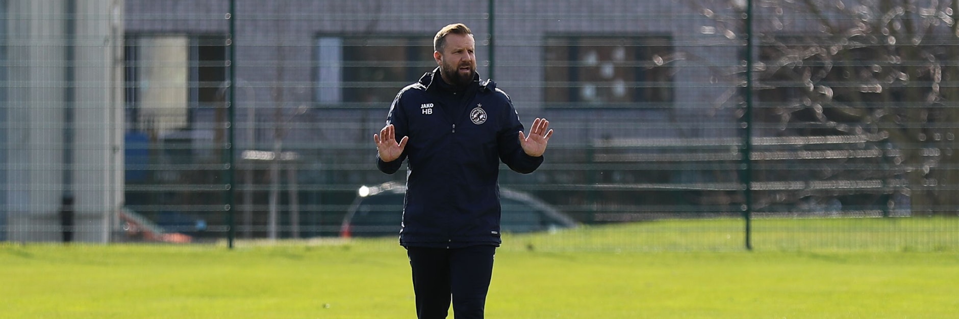 Weiß, dass auf sein Team in den kommenden 13 Tagen einiges zukommt: Heiner Backhaus, Chefcoach des BFC Dynamo.
