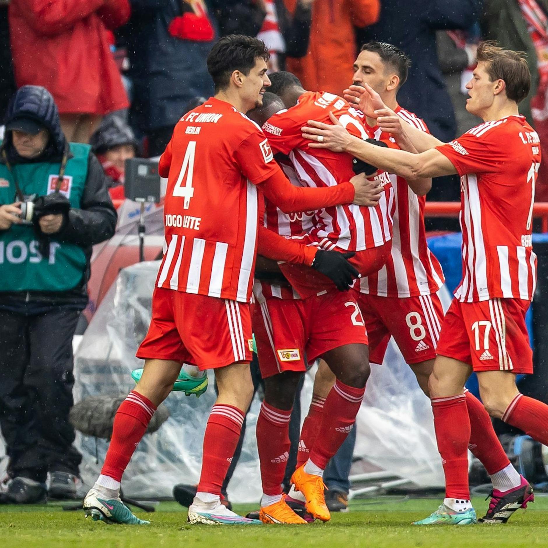 Diese Gallier namens 1. FC Union mit ihrem Druiden Miraculix-Fischer brauchen nicht mal mehr einen Zaubertrank