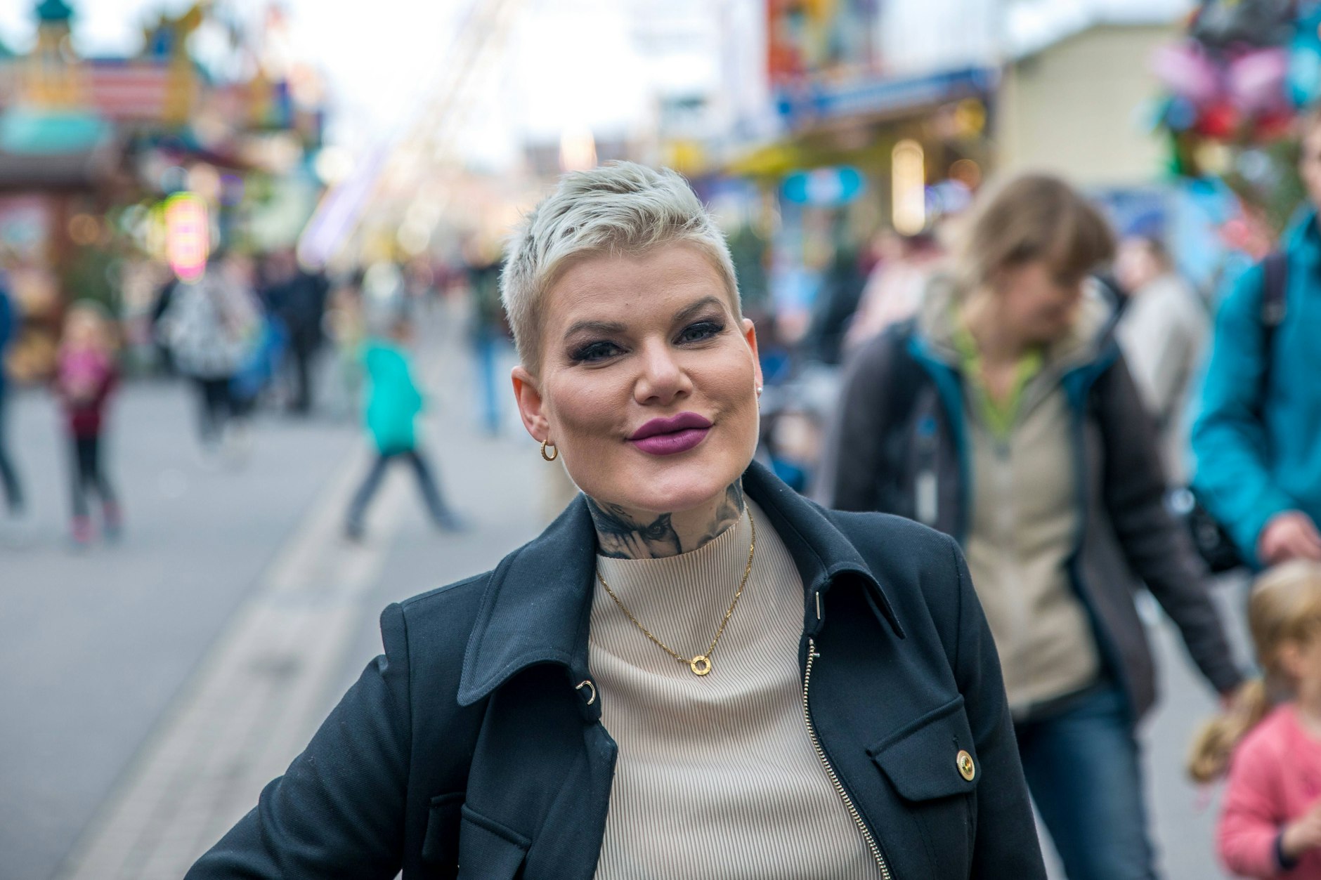 Ex-Dschungelkönigin Melanie Müller verliert nach sechs Jahren ihre Wurstbude.