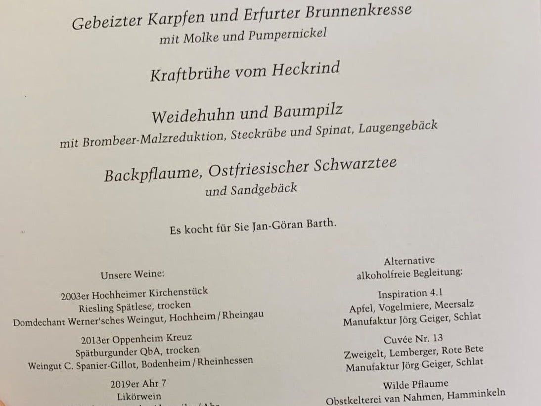 Das Menü des Staatsbanketts im Schloss Bellevue: blasse Skulpturküche des Hauskochs