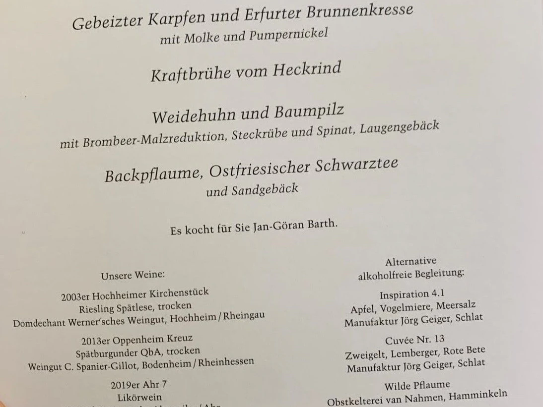Das Menü des Staatsbanketts im Schloss Bellevue: blasse Skulpturküche des Hauskochs