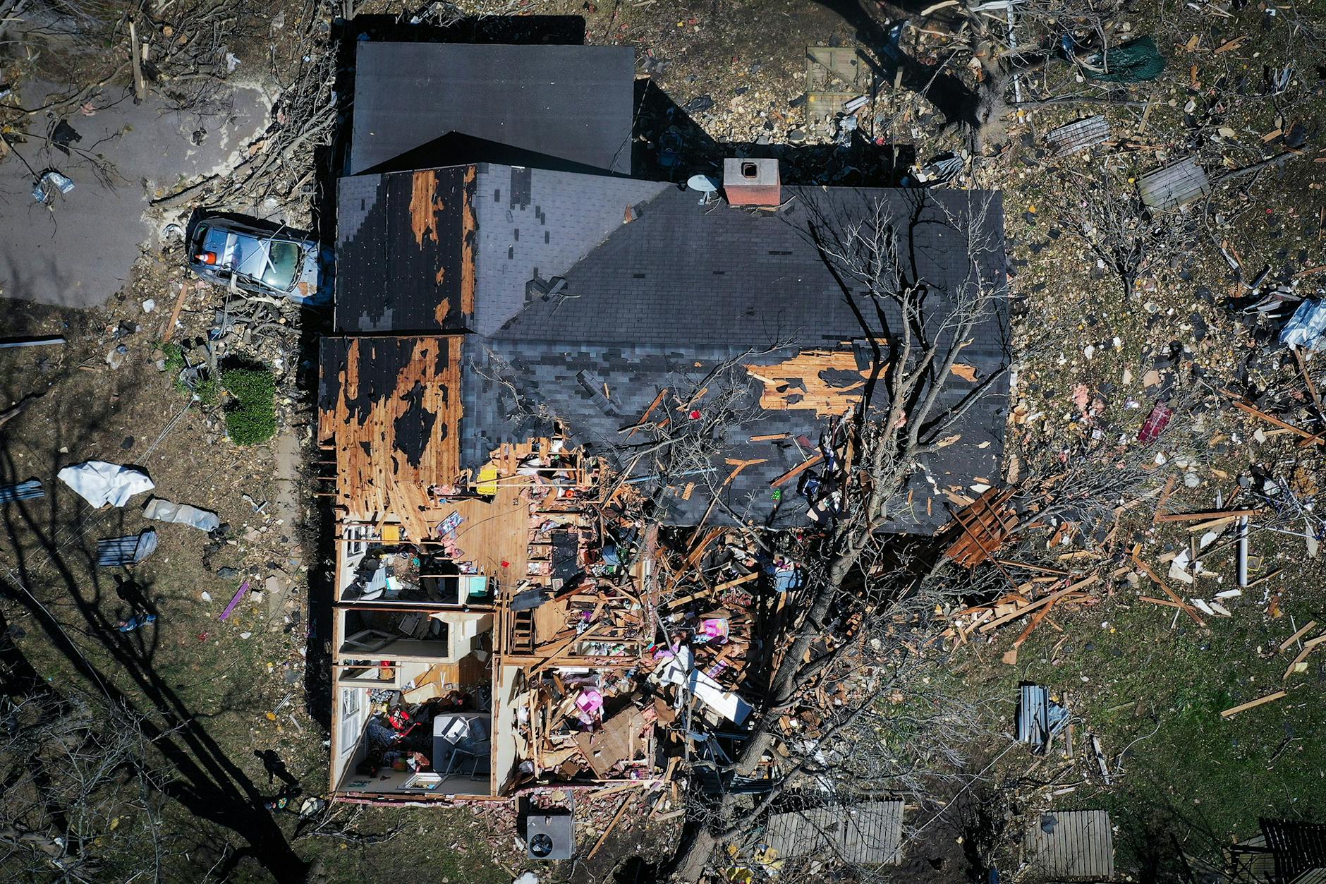 Una casa completamente destruida en Covington, Tennessee.