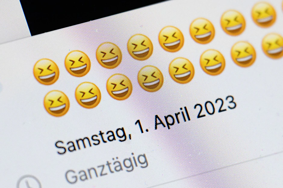 In Zeiten von sozialen Medien und Zoom-Konferenzen hat es der Aprilscherz zunehmend schwer.  