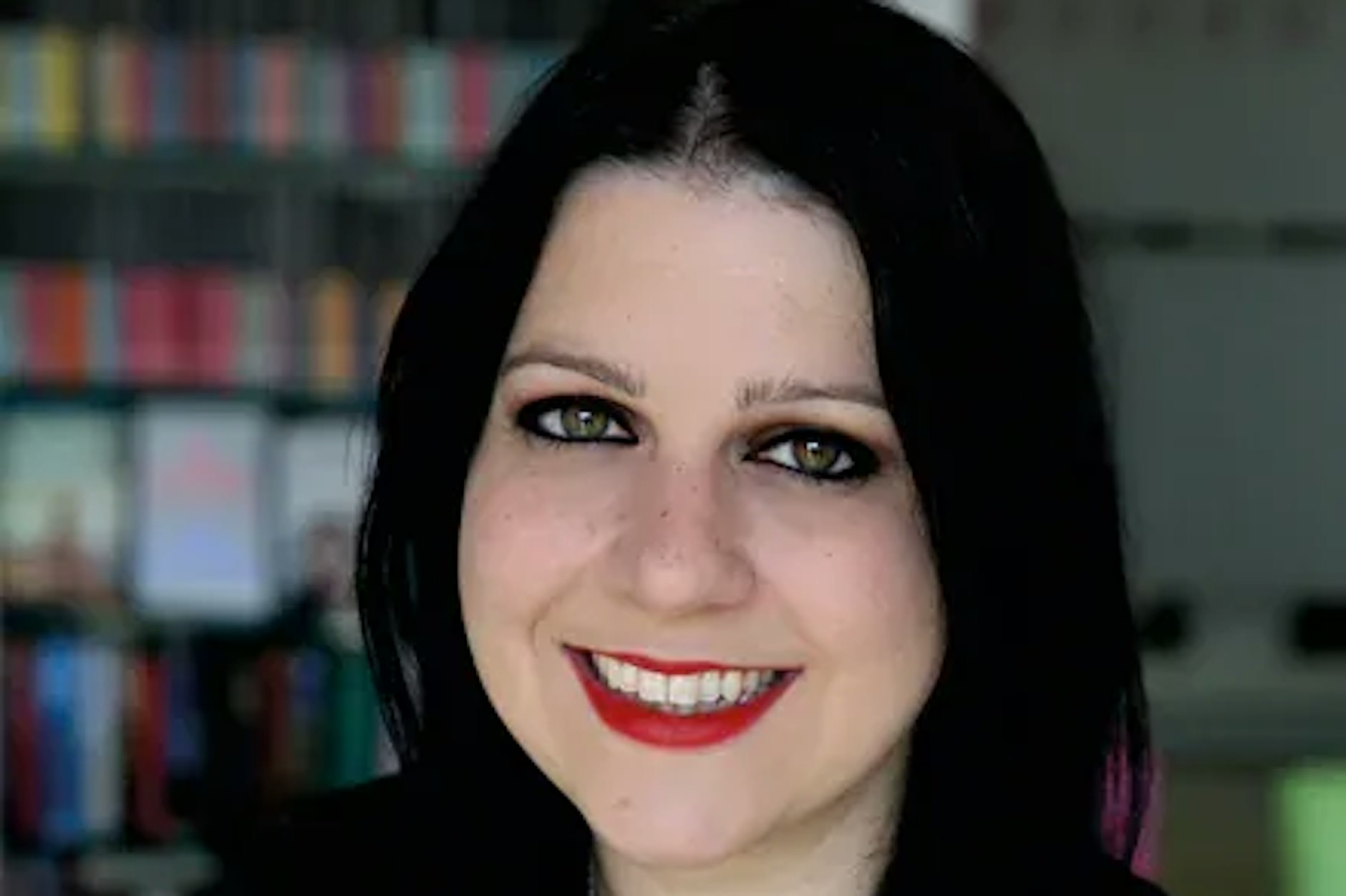 Die britische Historikerin Janina Ramirez