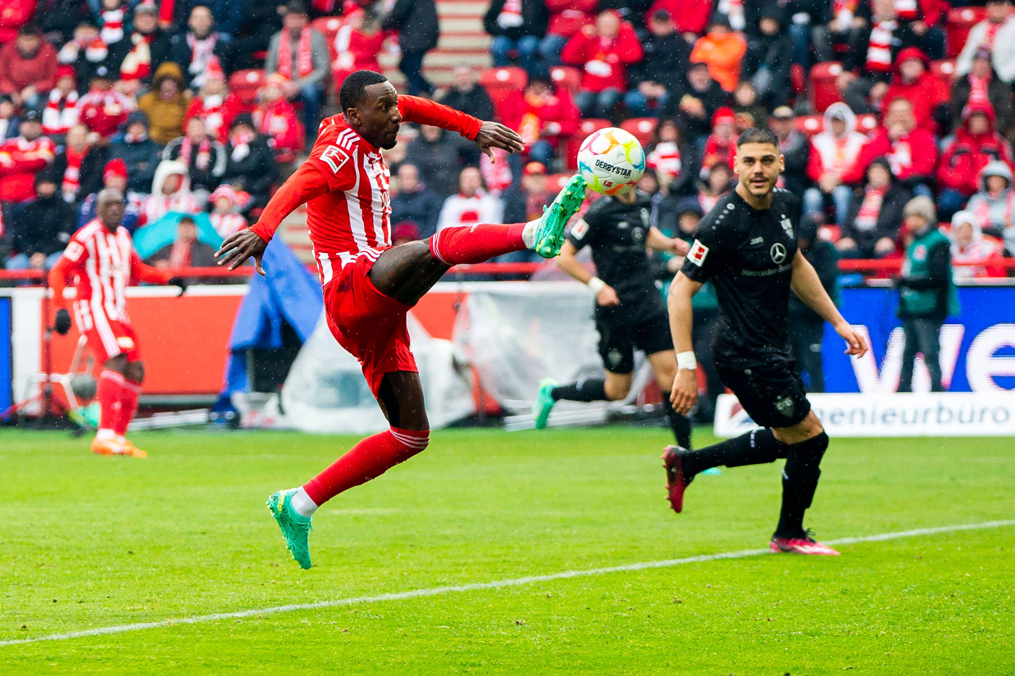 Nach seinem achten Saisontor für den 1. FC Union: Becker froh, alle froh!
