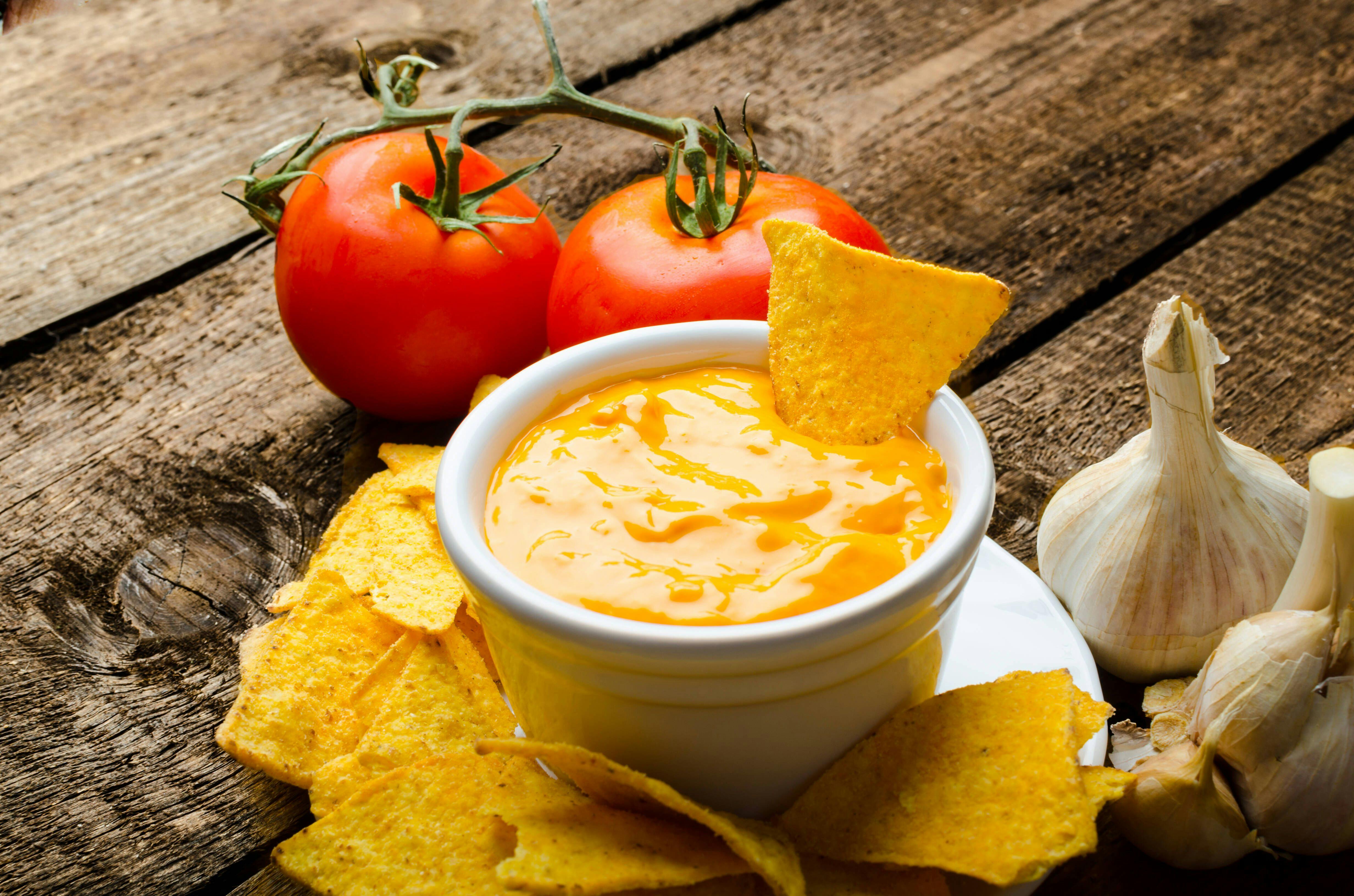 Rezept für cremige Käsesoße zum Dippen: Selbstgemacht schmeckt sie ...