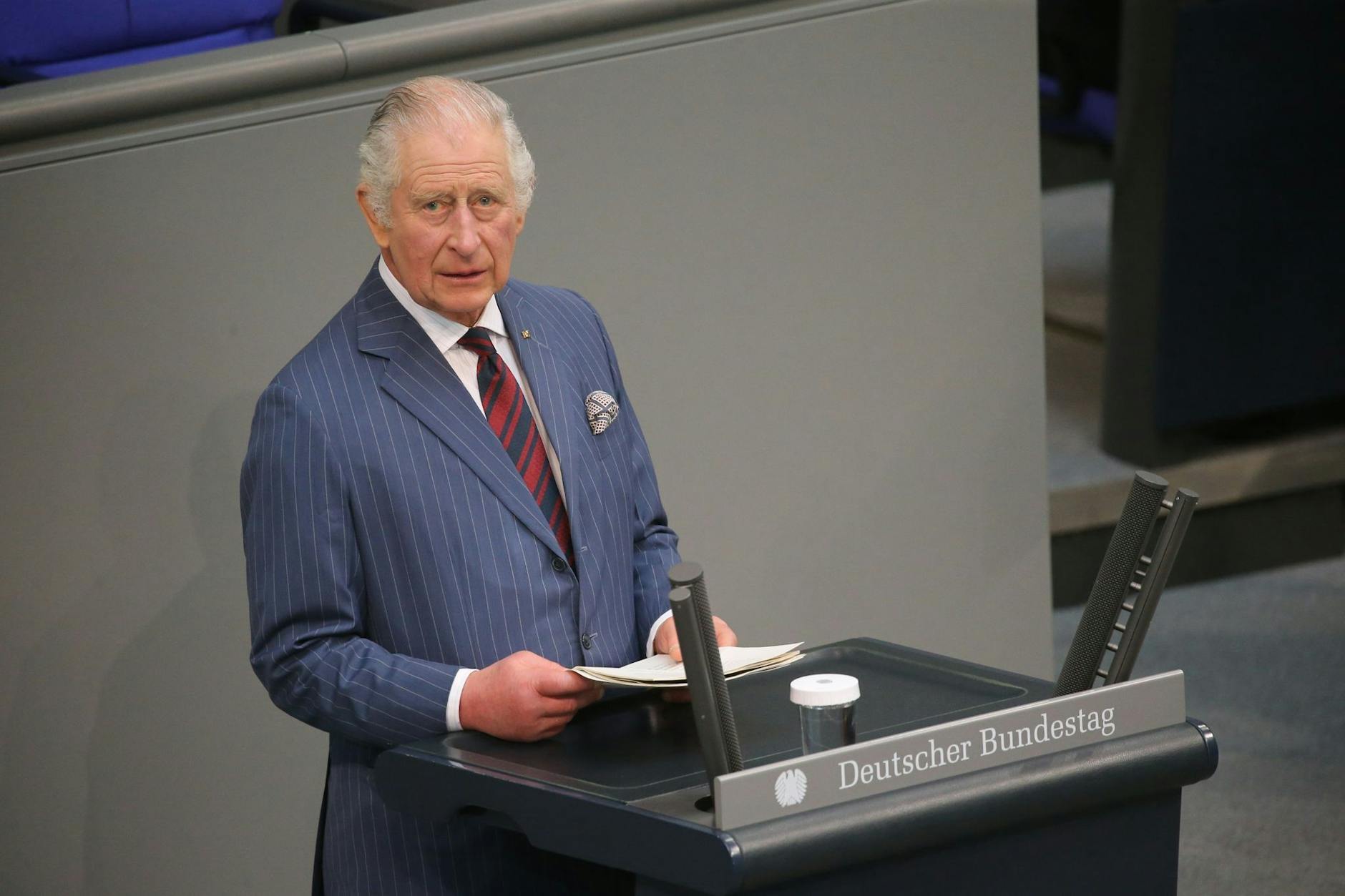 dpatopbilder - König Charles III. spricht am zweiten Tag seiner Deutschlandreise im Bundestag.
