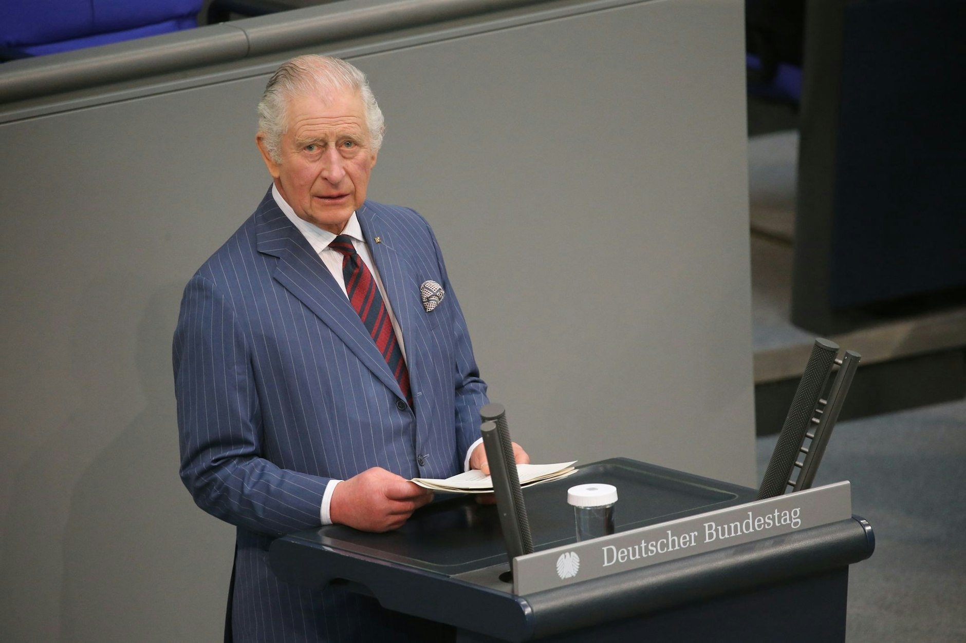 dpatopbilder - König Charles III. spricht am zweiten Tag seiner Deutschlandreise im Bundestag.  