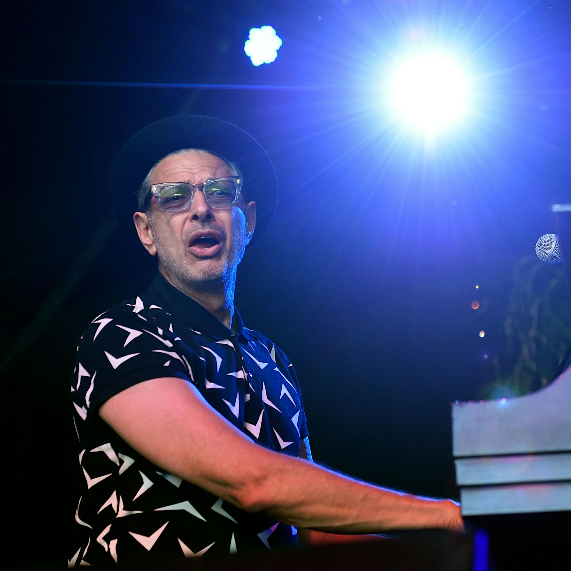 Jurassic Jazz: Hollywoodstar Jeff Goldblum und sein Mildred Snitzer Orchestra in Berlin