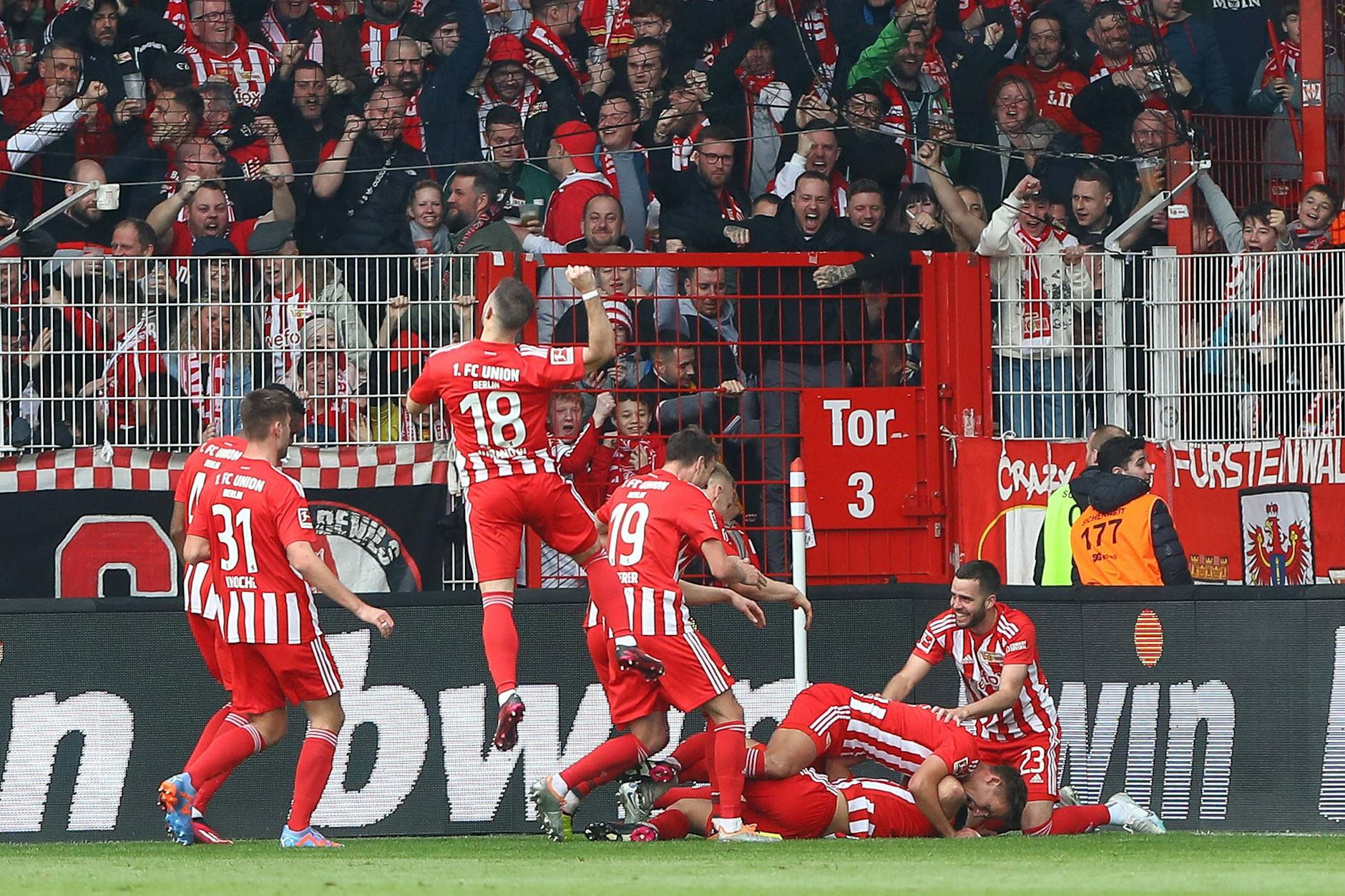 Vor rund zwei Wochen besiegte der 1. FC Union Eintracht Frankfurt in der Bundesliga. Jetzt soll auch im DFB-Pokal gejubelt werden. 