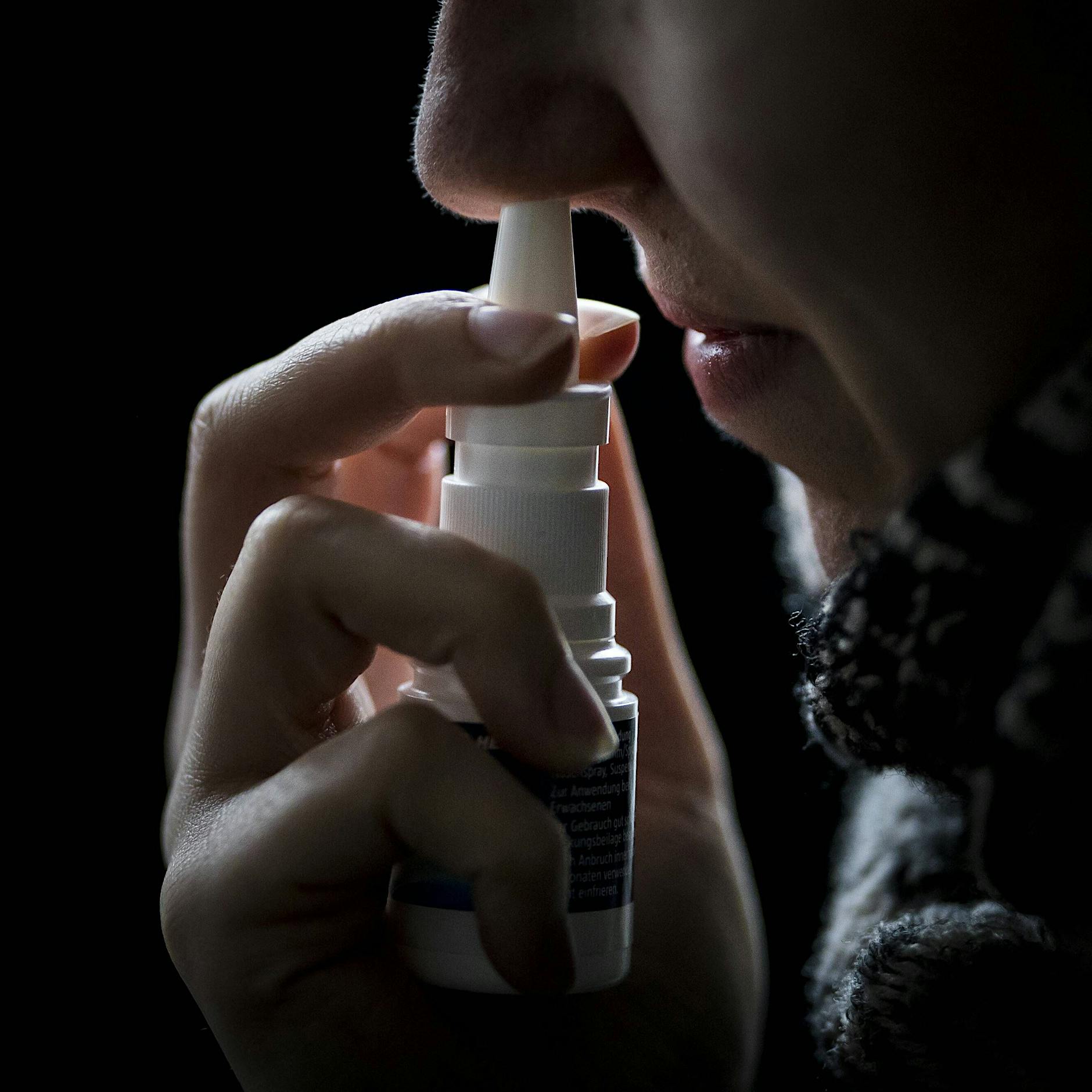 Berliner Wissenschaftler entwickeln neuen Corona-Impfstoff für die Nase