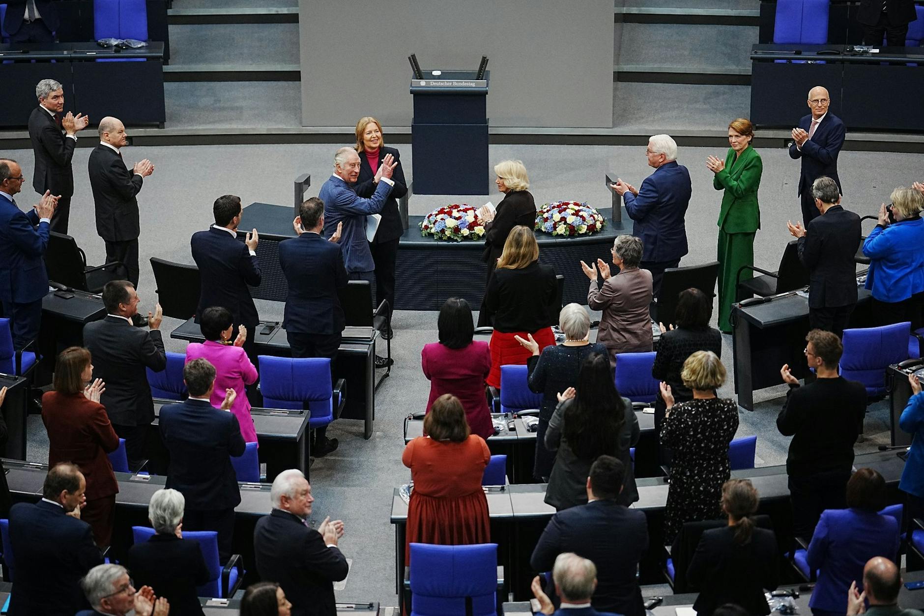 Ovationen für König Charles III. im Bundestag.