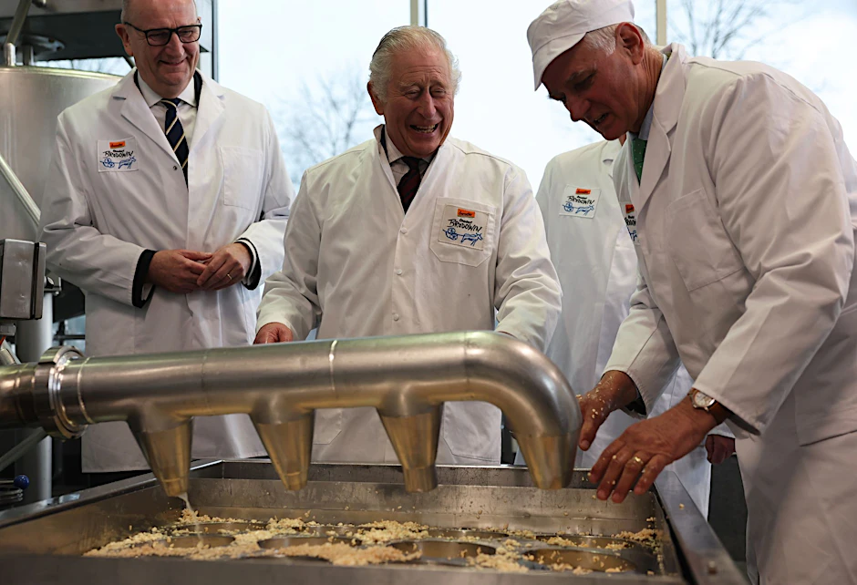 Das Kälbchen-Streicheln fiel aus, aber für die Käserherstellung war Zeit.  
