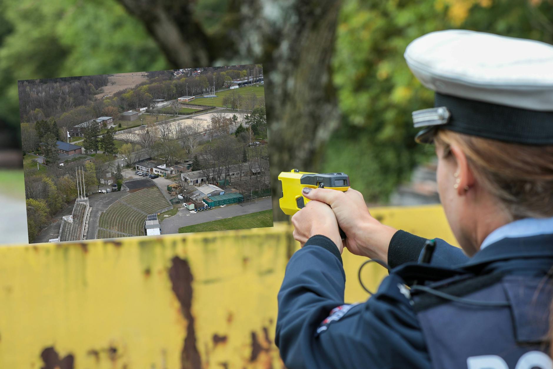 Die Berliner Polizei soll zukünftig mit Elektroschockpistolen ausgestattet werden. Gleichzeitig spricht sich der neue Berliner Senat für ein neues Hertha-Stadion im Olmypiapark (kl. Foto) aus. 