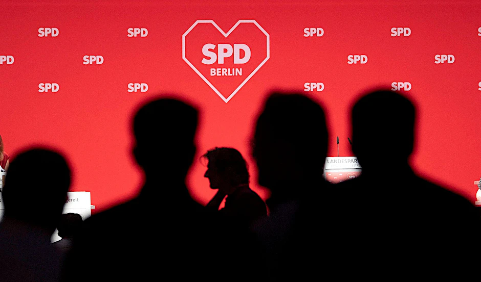 Eine Gruppe aus der SPD spricht sich für die GroKo aus.