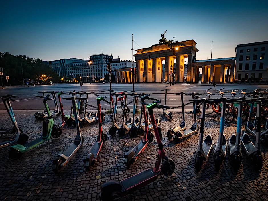 Ist der Trend schon vorbei? Warum die E-Scooter-Anbieter aus Berlin verschwinden