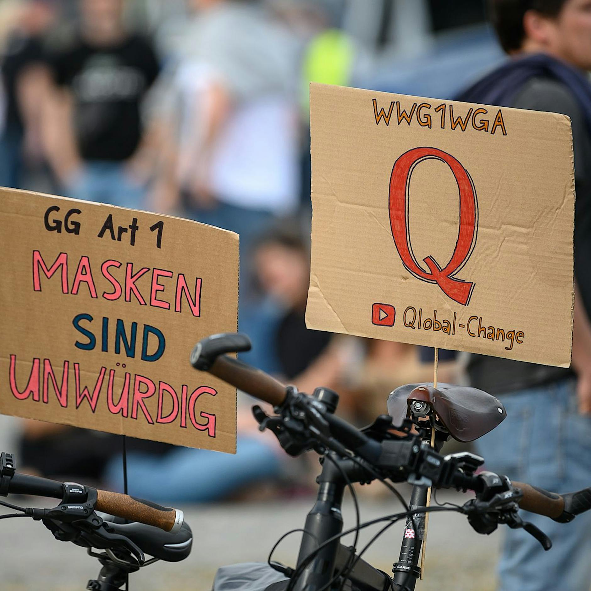 Faktencheck: Warum Querdenker meinen, recht gehabt zu haben