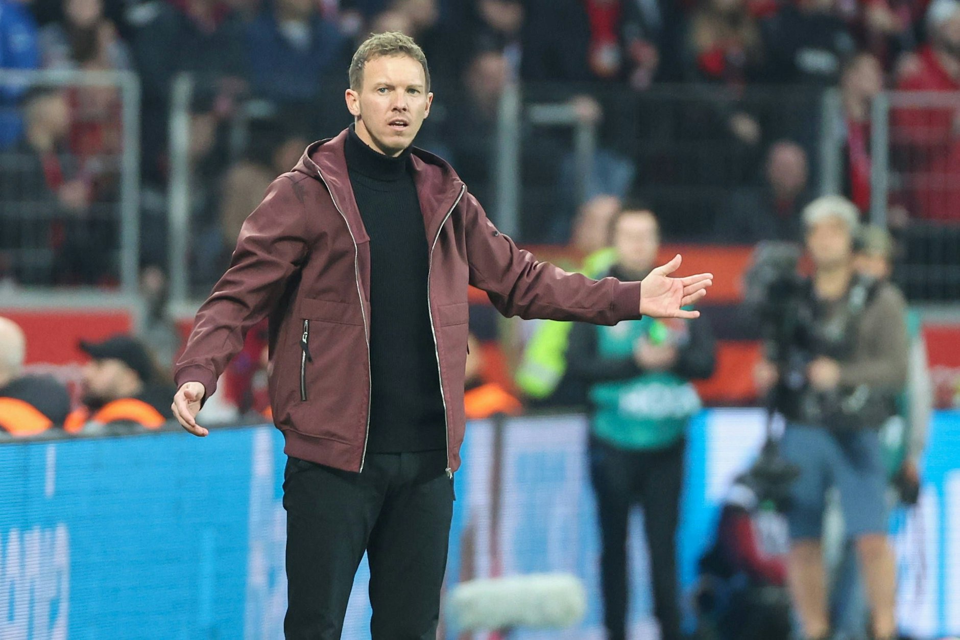 Julian Nagelsmann (35) wurde beim FC Bayern gefeuert. Bei Klubs wie dem FC Chelsea ist der Trainer dagegen offenbar heiß begehrt.