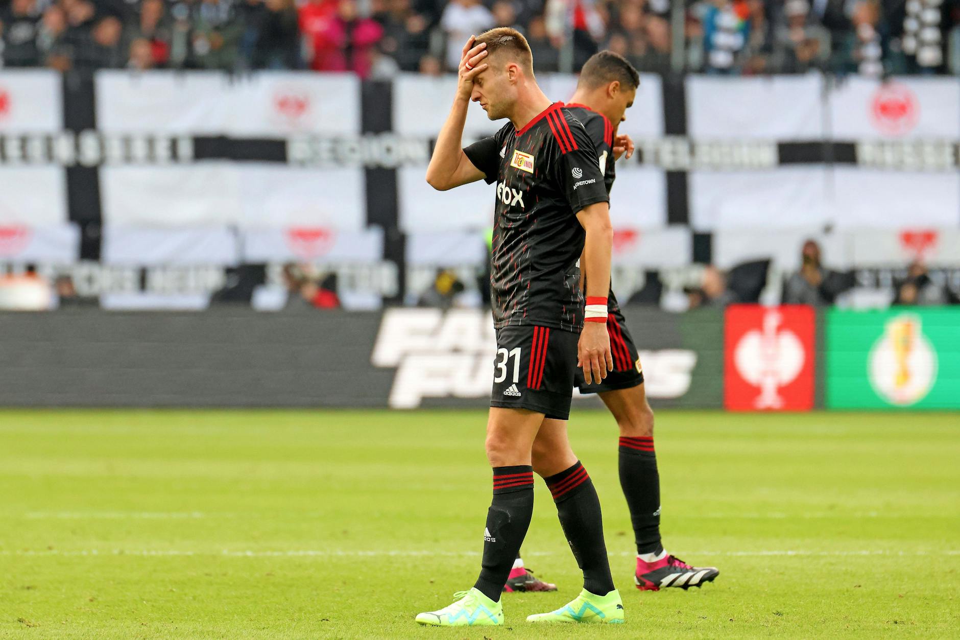 Die Angreifer von Eintracht Frankfurt ließen Robin Knoche und seine Mitspieler vom 1. FC Union Berlin verzweifeln.