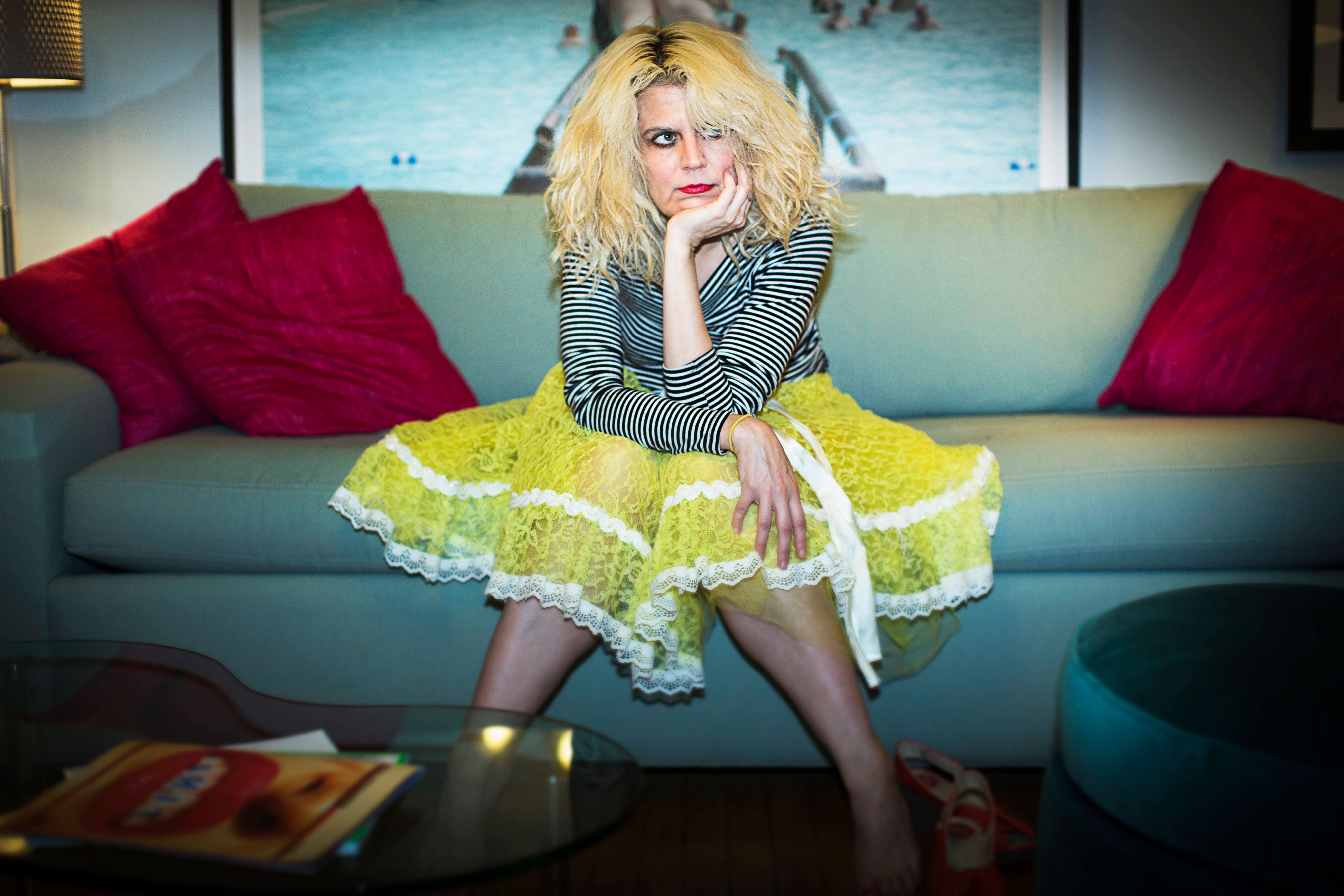 Deutschland im Ausnahmezustand: Jetzt streiken auch die Mütter!