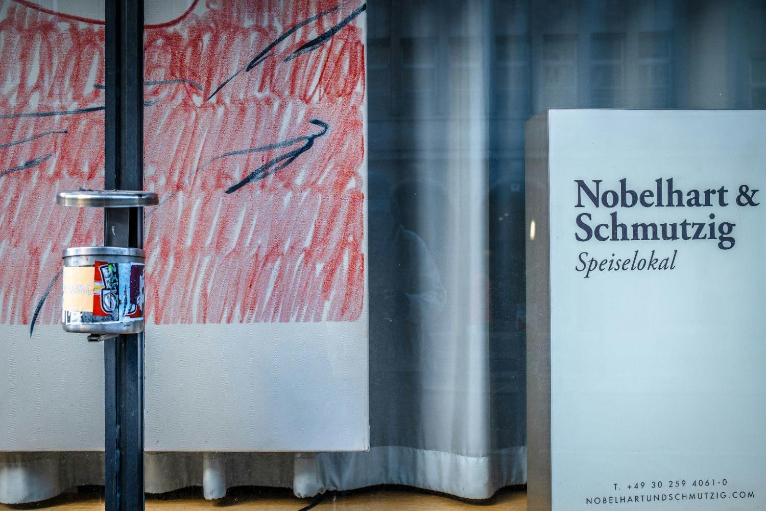 Seit Jahren eine Berliner Institution: Das Nobelhart & Schmutzig ist der Vorreiter der New German Cuisine und kocht mit regionalen und saisonalen Zutaten.