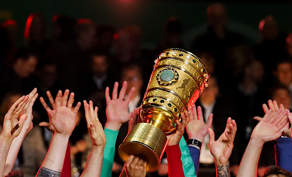ARCHIV - Beim DFB-Pokal geht es am Dienstag und Mittwoch um den Einzug ins Halbfinale.  sse-Agentur GmbH/dpa