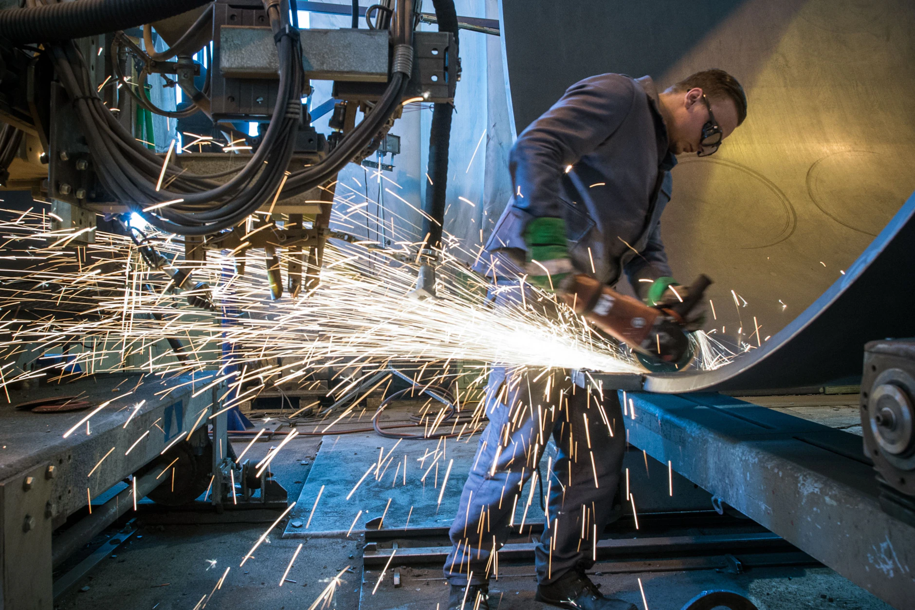 Eine Vier-Tage-Woche bei vollem Lohnausgleich würde auch drohendem Jobverlust in der Stahlindustrie vorbeugen, meinen Gewerkschafter.