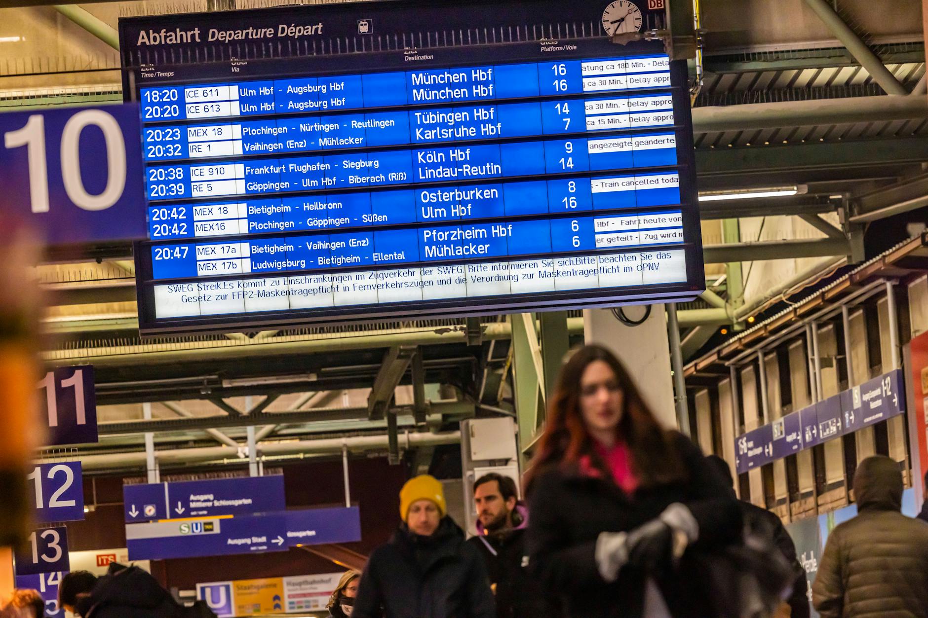 Zugausfälle, ständig Verspätungen: Millionen Fahrgäste forderten von der Bahn deswegen Entschädigungen.