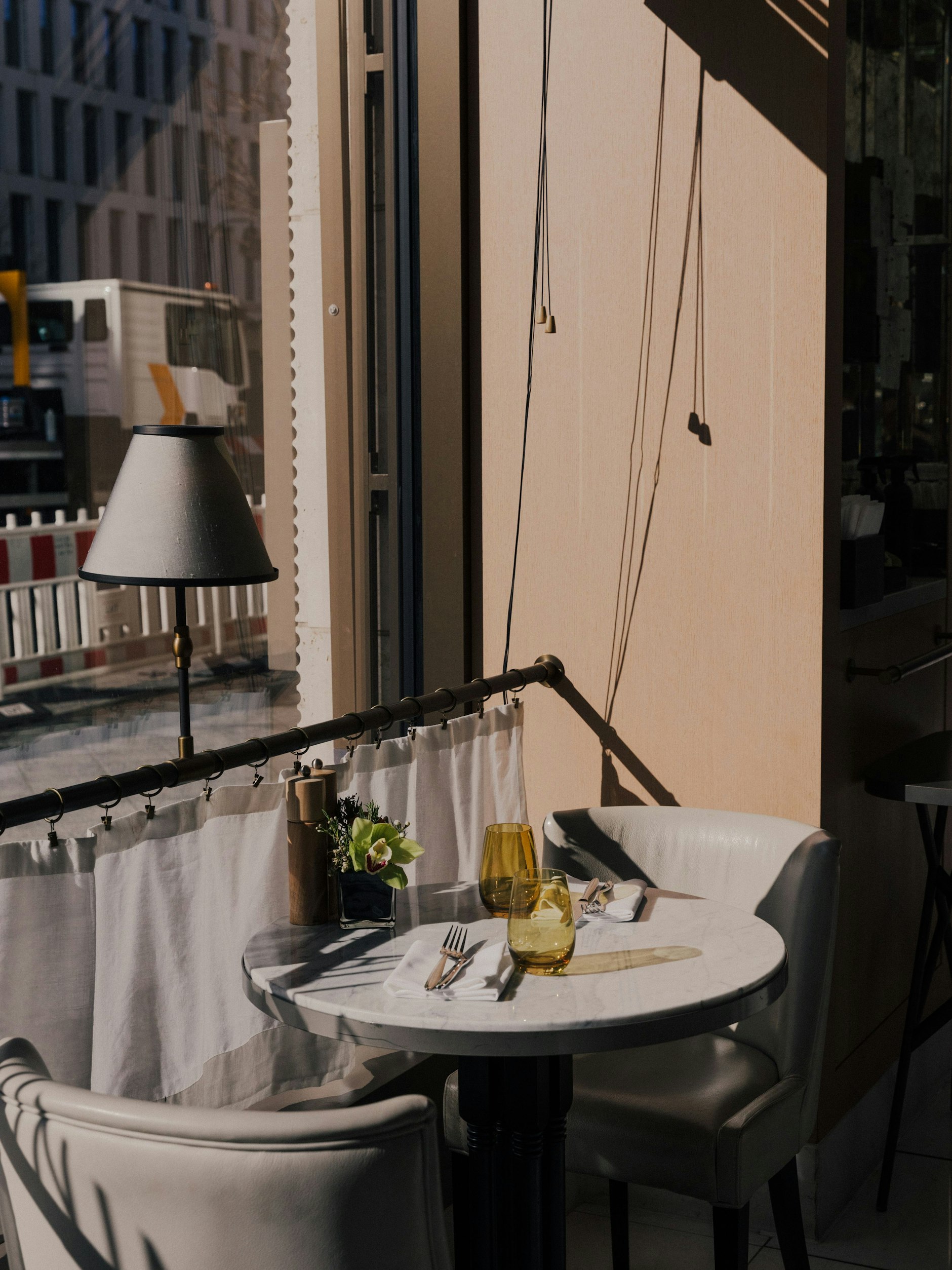 Sonniges Plätzchen: Im Roca dürfen nicht nur Hotelgäste speisen.