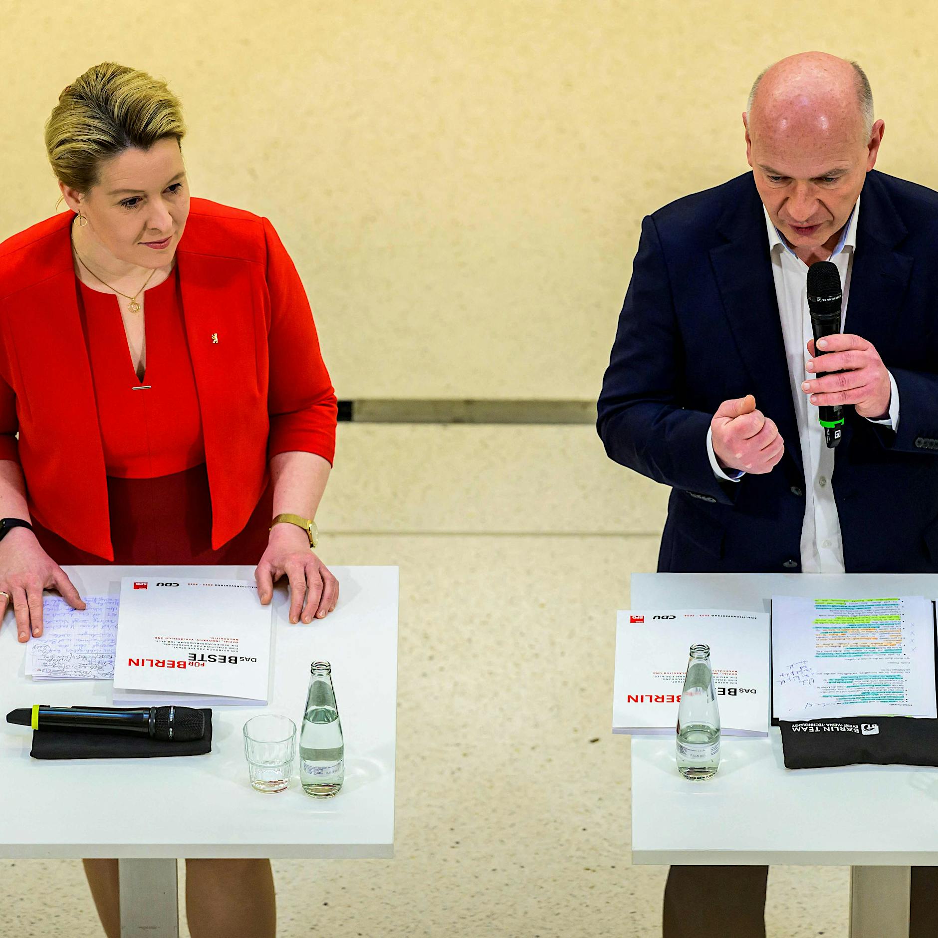 DIW-Ökonom zerreißt Koalitionsvertrag: Ein strategieloses Papier für die Wirtschaft