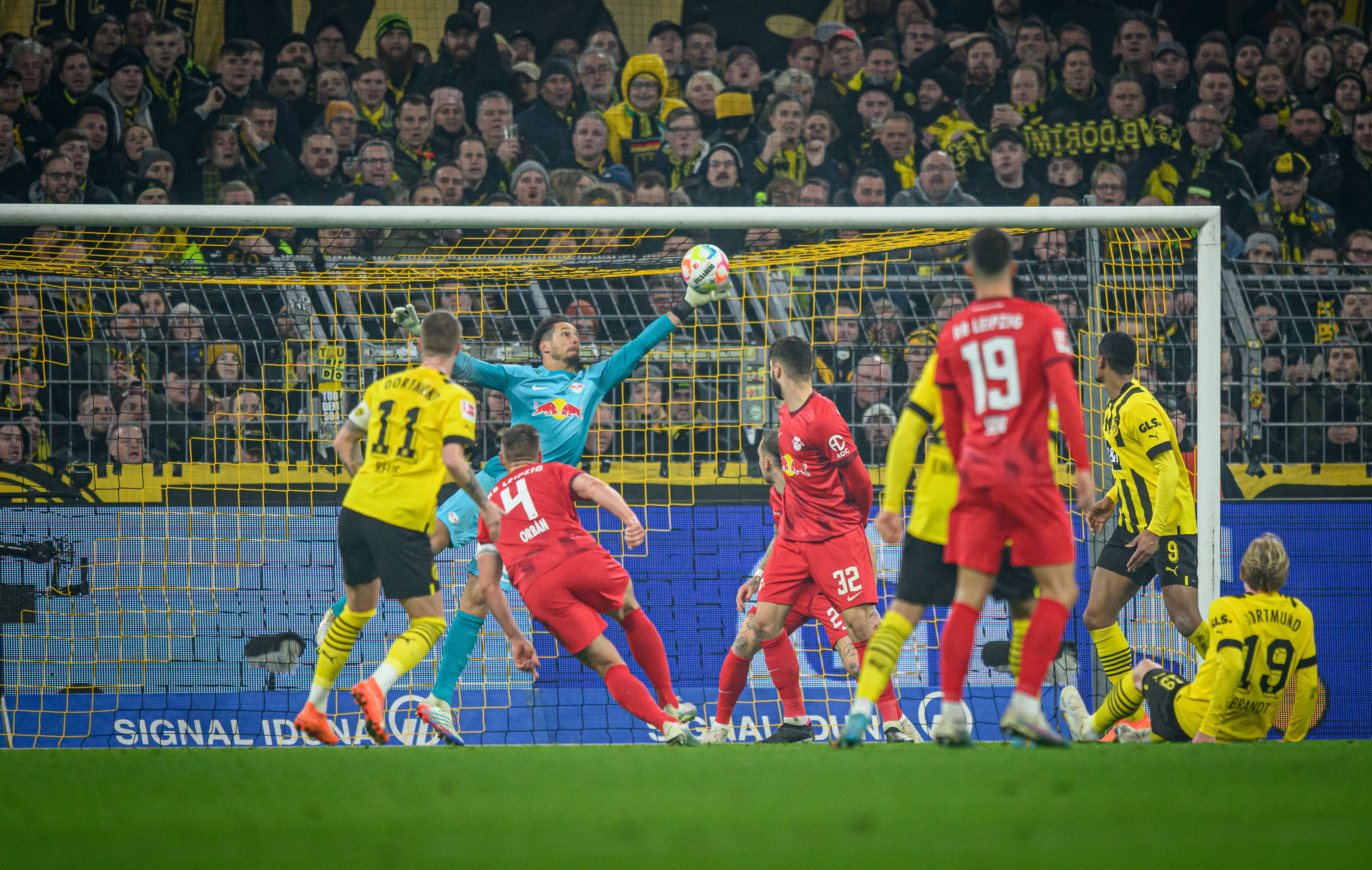 Image - Leipzig gegen den BVB: Hertha BSC und der 1. FC Union wünschen intensivste 120 Minuten und ein gaaanz langes Elferschießen ...