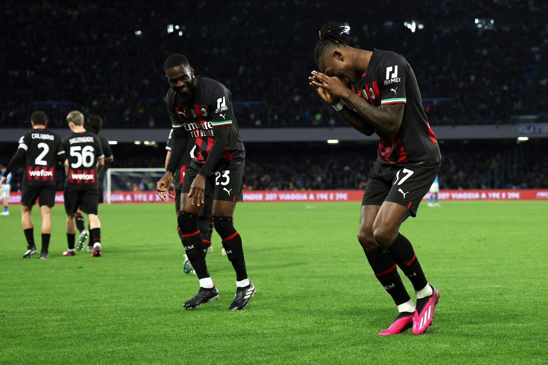 AC Mailand konnte überraschend deutlich in Neapel gewinnen.  dpa