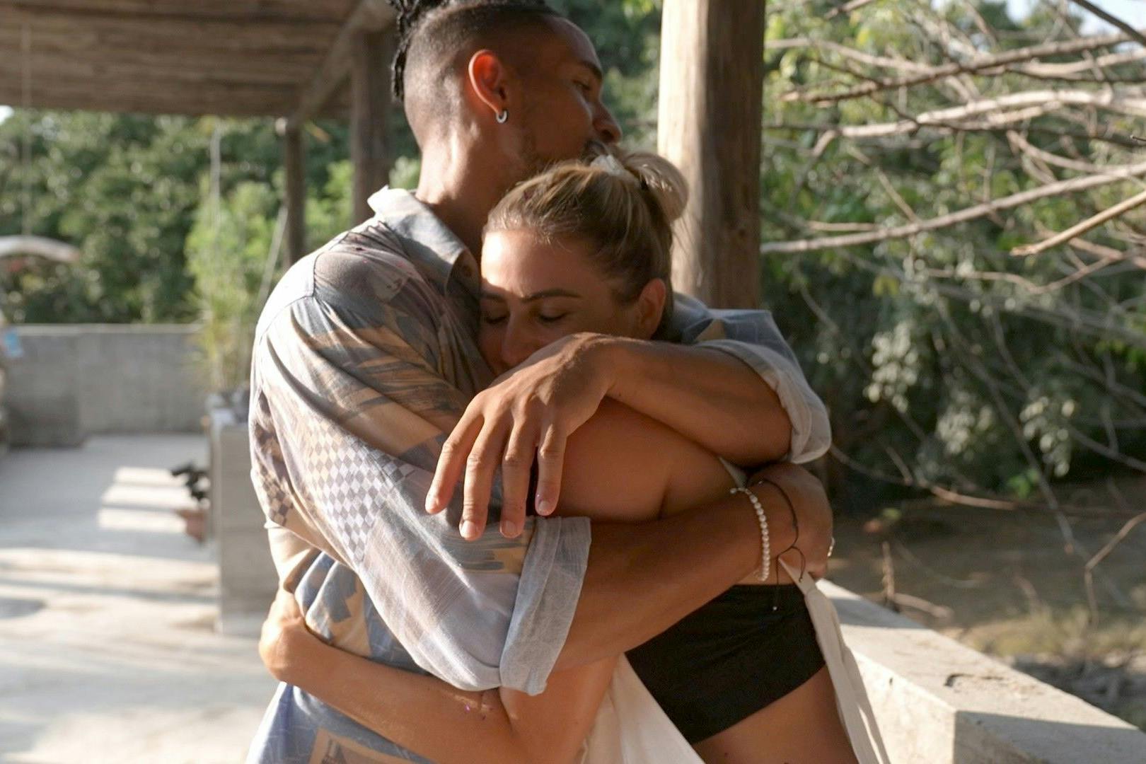 Bachelor David Jackson und Alyssa sprechen in der neuen Folge über ein trauriges Thema.