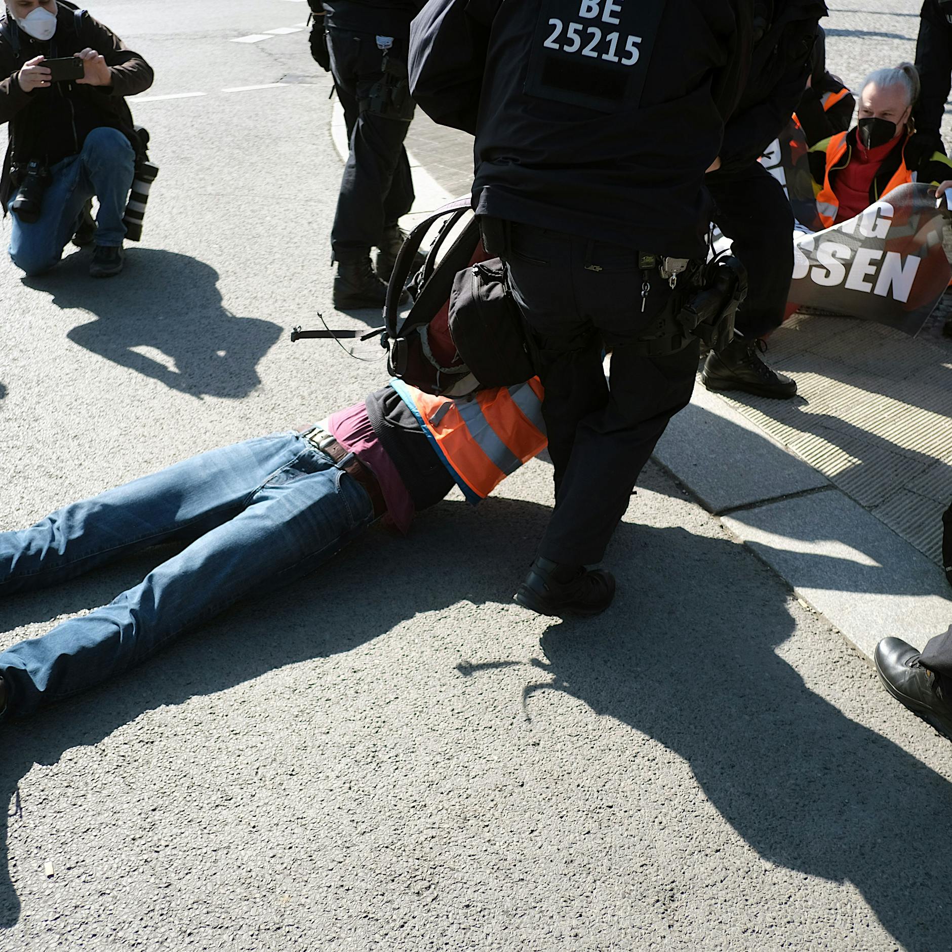 Neue Protestform: Letzte Generation und Extinction Rebellion kündigen Aktionen in Berlin an