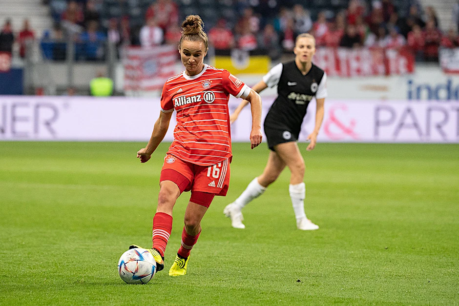 ARCHIV - Brachte die Bayern in Meppen in Führung: Lina Magull.  