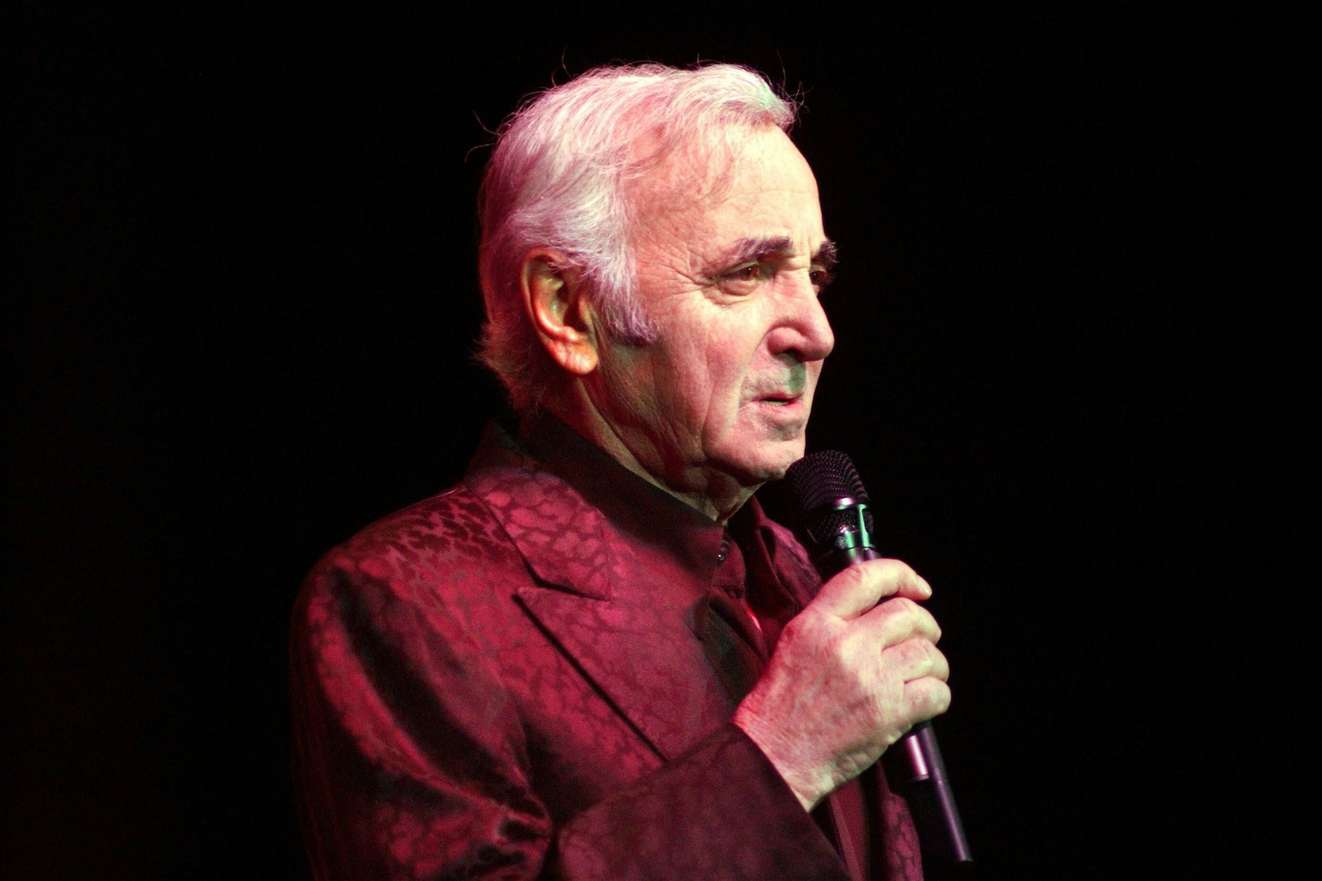 Sand in der Stimme: Chansonnier Charles Aznavour