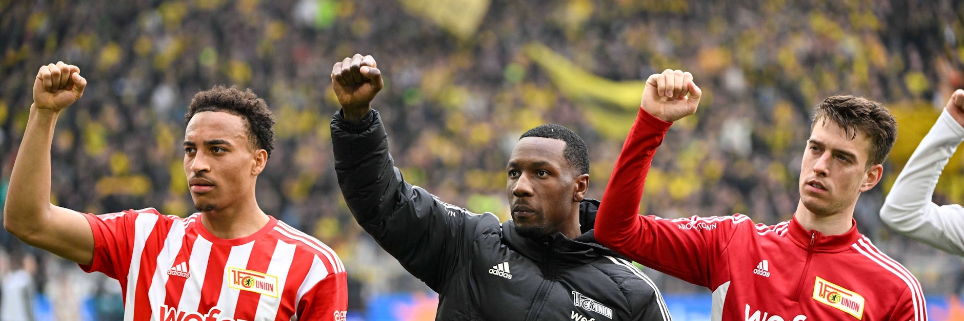 Kampfesgrüße an die fast 5000 mitgereisten Fans des 1. FC Union.