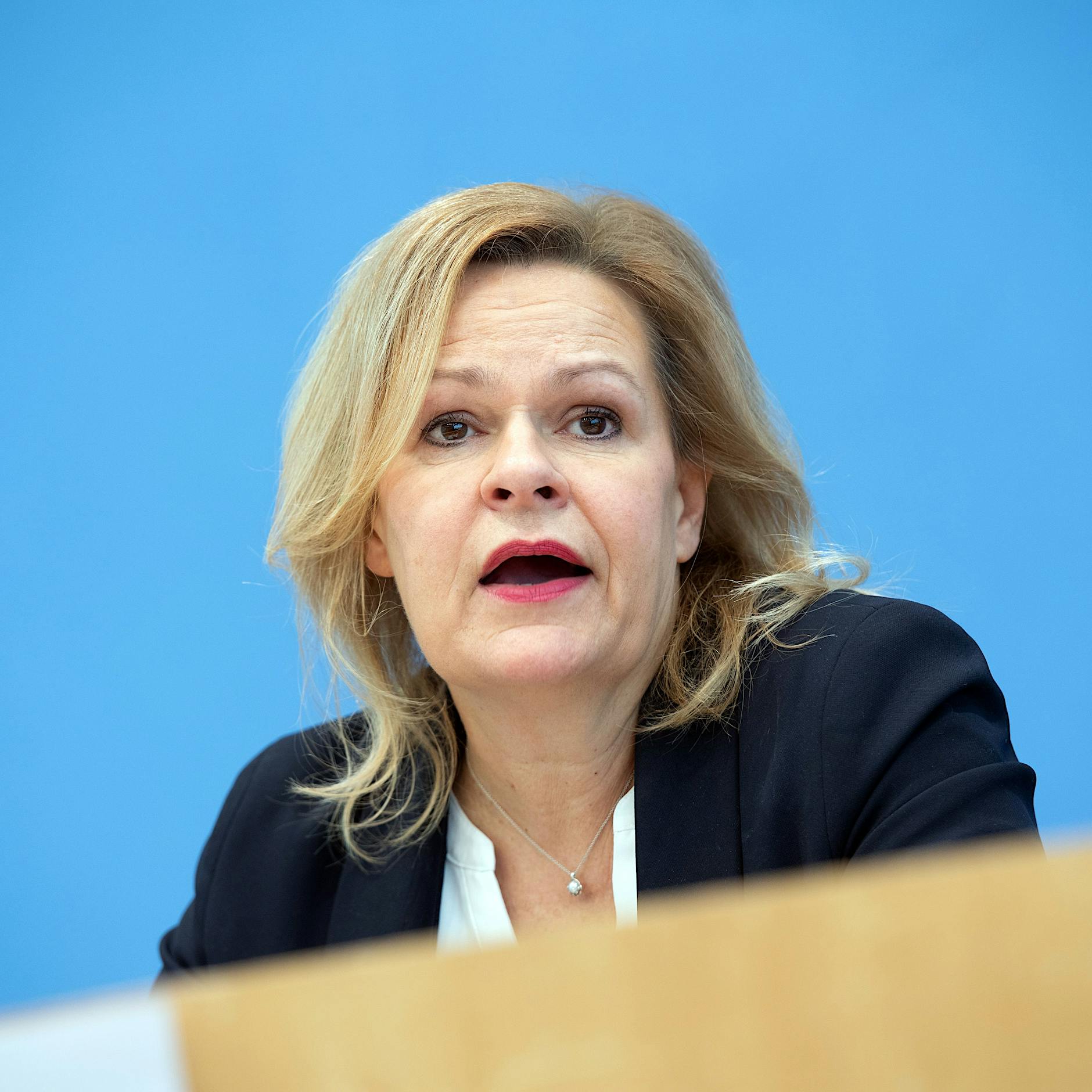 Nancy Faeser droht russischen Sportlern mit Einreiseverbot