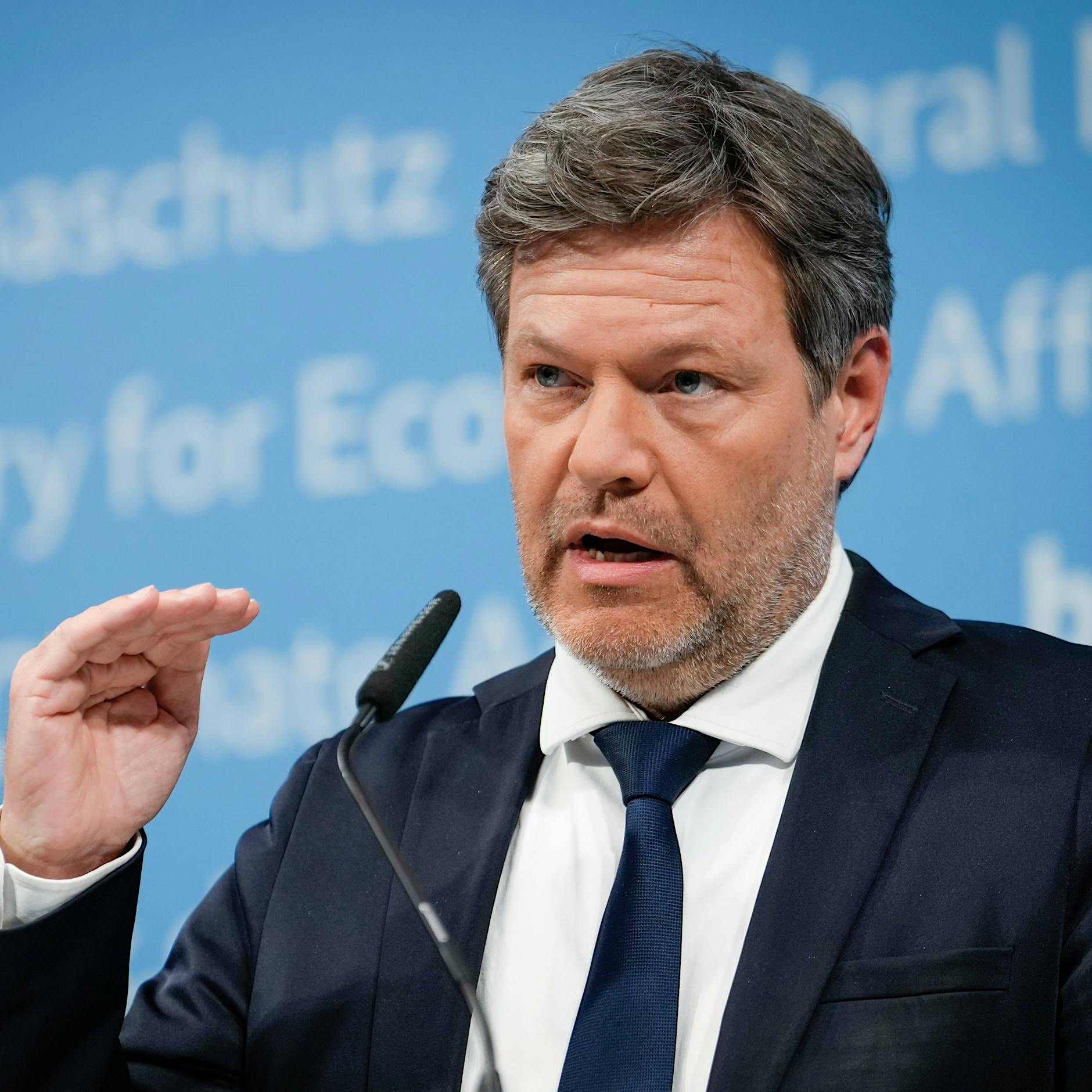 Neuer Zoff mit FDP? Habeck will an Atomausstieg festhalten