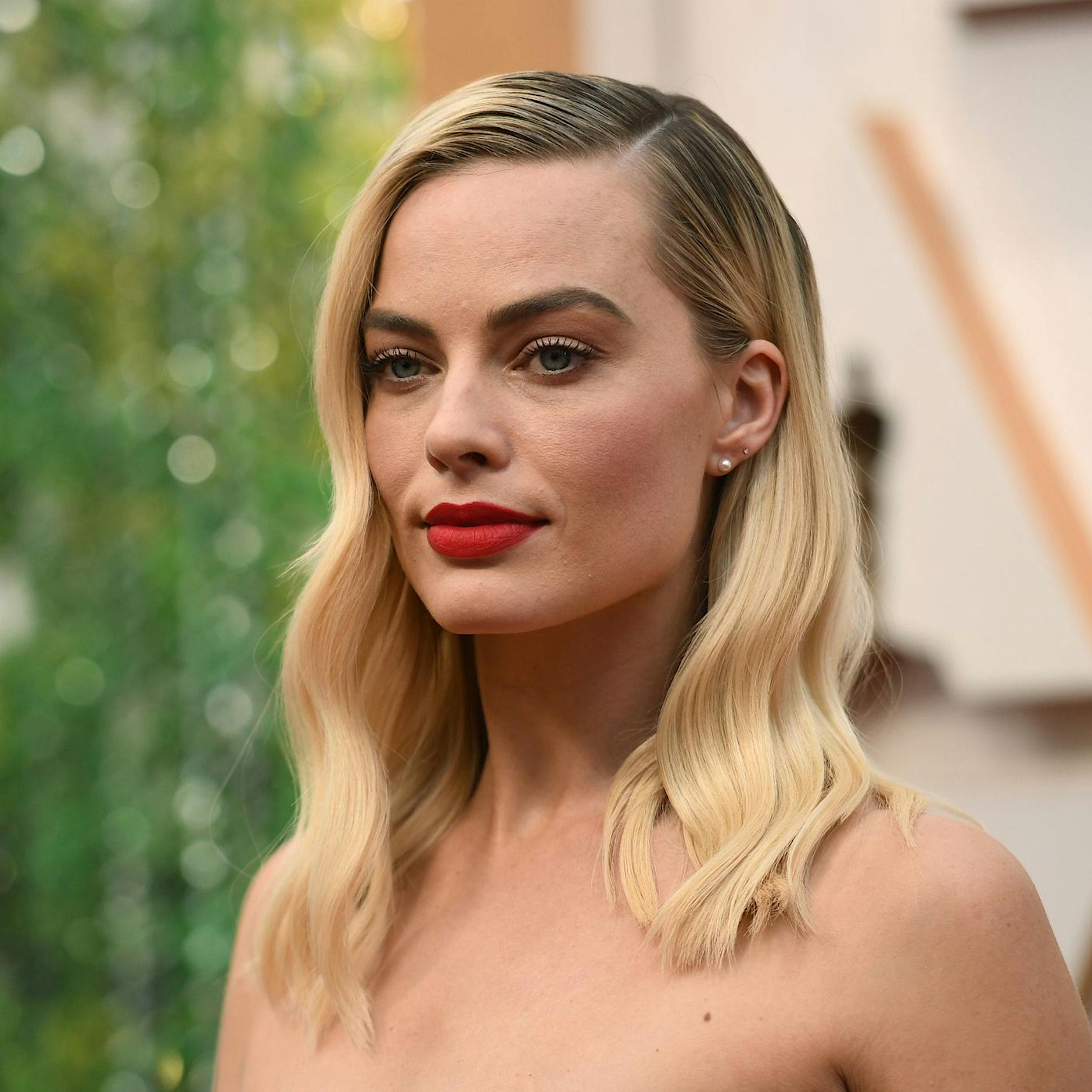 Knallbunt und schräg: „Barbie“-Trailer im Netz