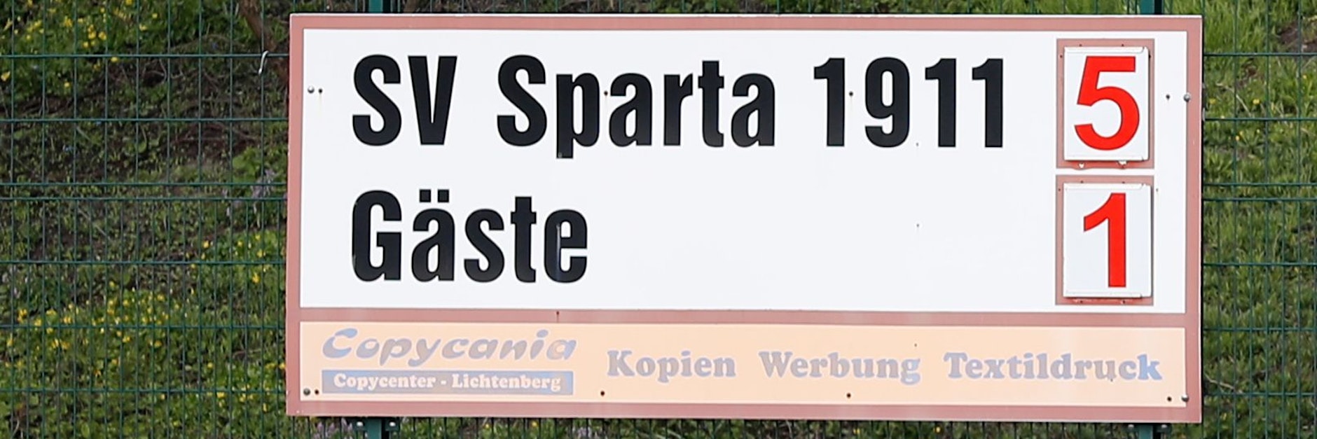 Die Anzeigetafel der Schande für die Kicker des BFC Dynamo