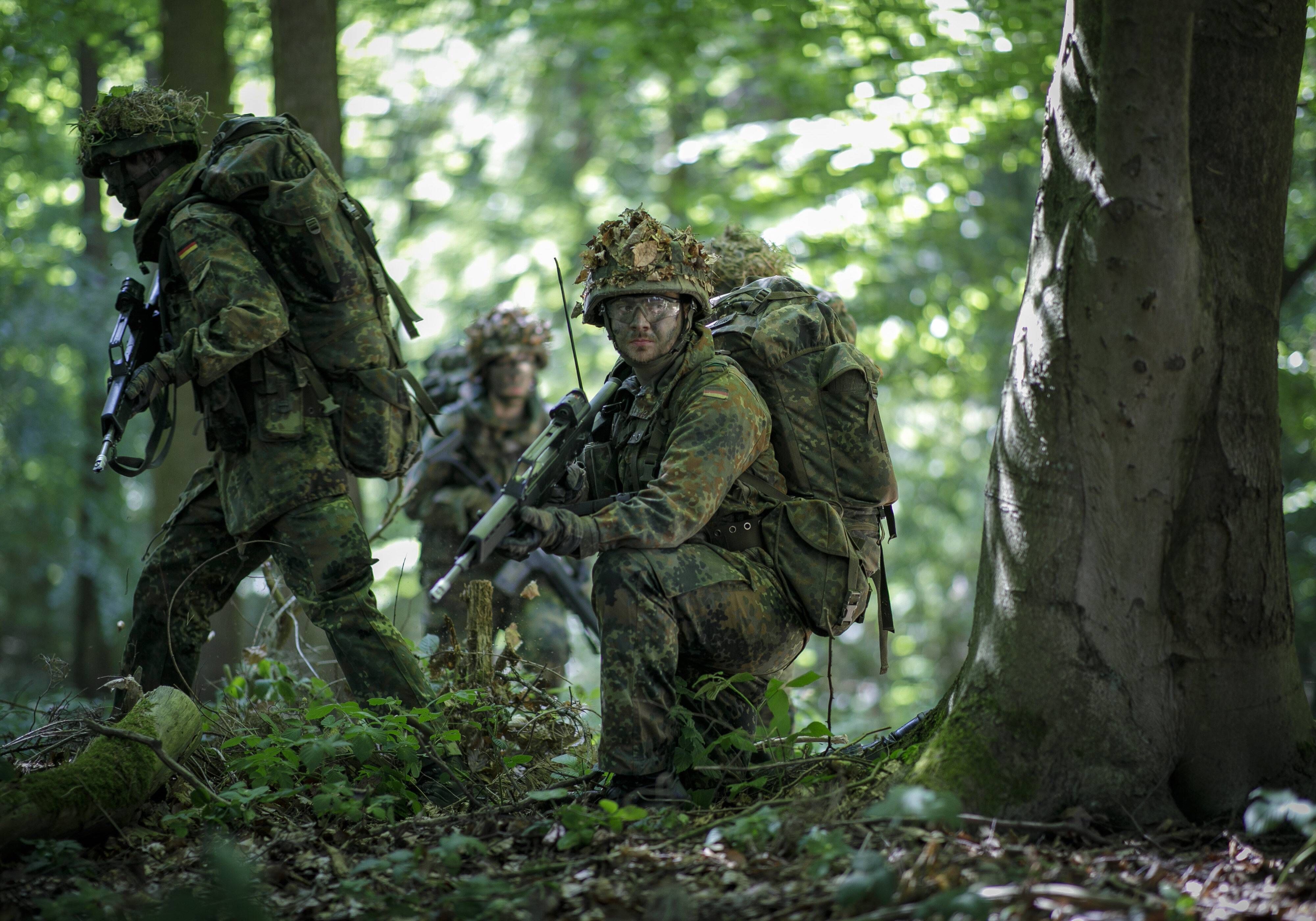 Bundeswehr-Inspekteur: Heer Wird Im Hochintensiven Gefecht Nicht Bestehen