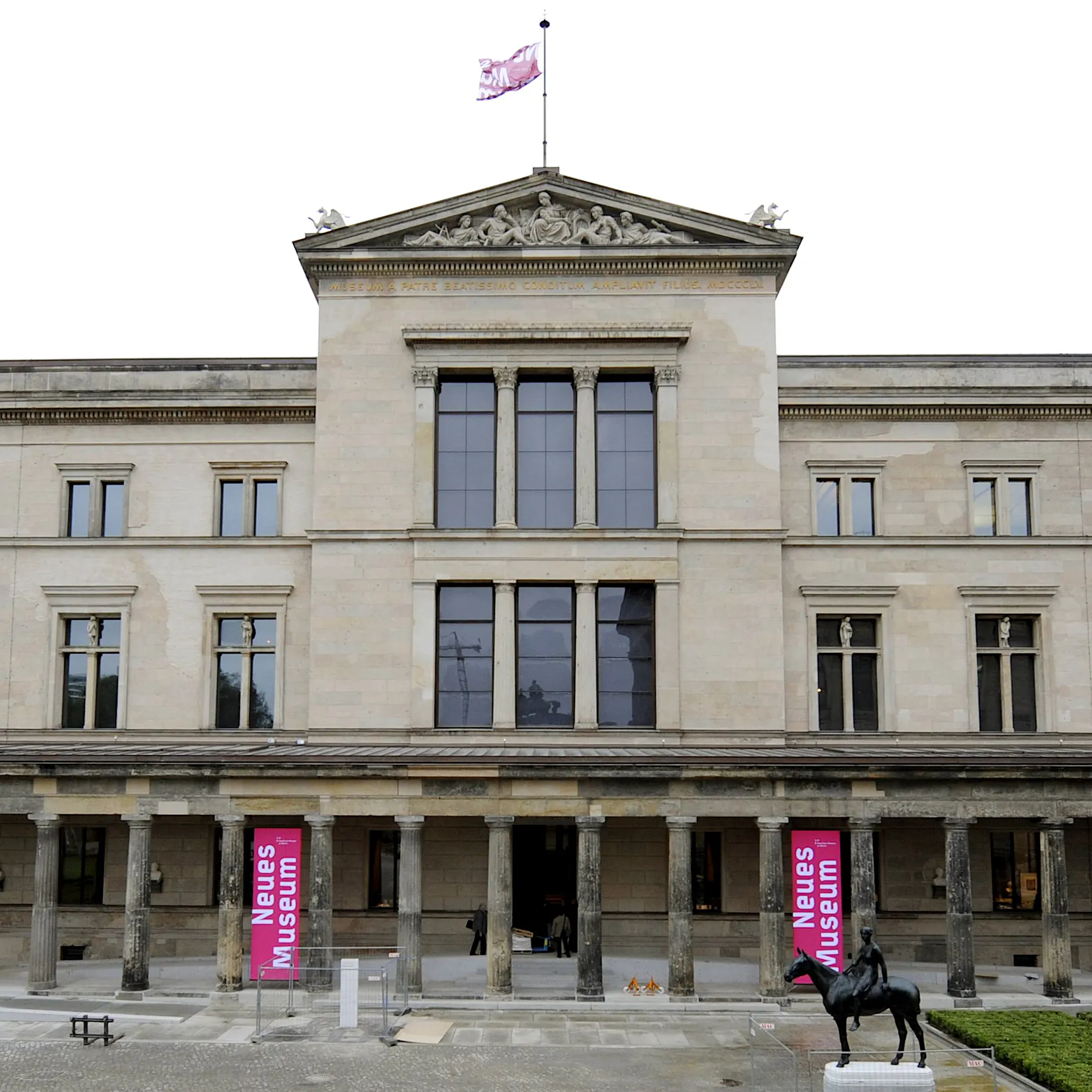 Kolonialraub: Berliner Museen geben menschliche Überreste aus Hawaii zurück