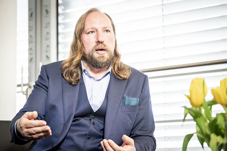 ARCHIV - Grünen-Politiker Anton Hofreiter.  