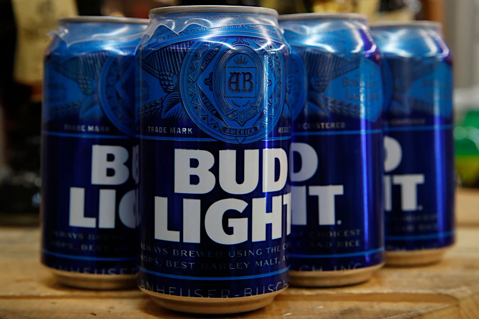 Dosenbier der amerikanischen Biermarke „Bud Light“.&nbsp;