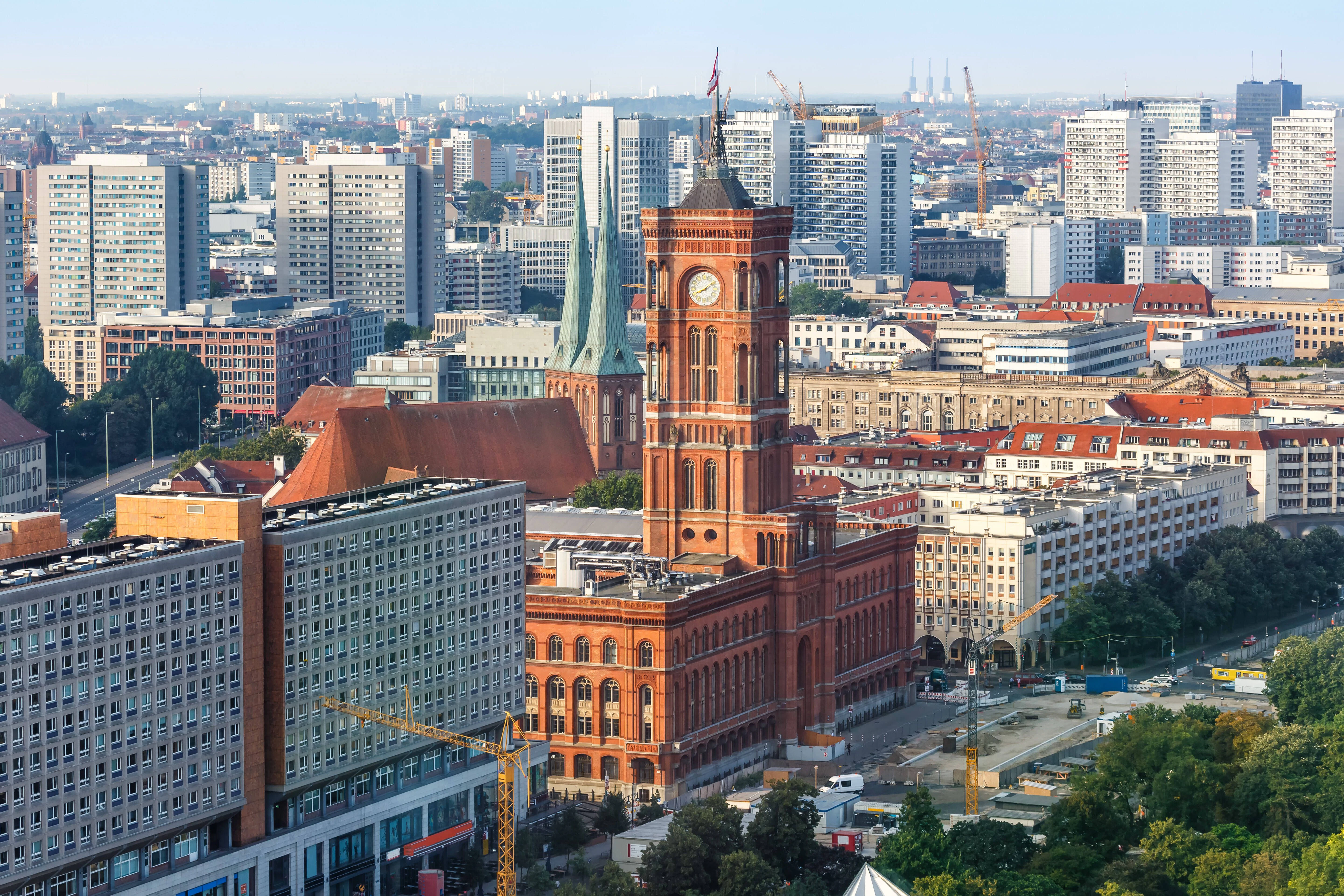 Künftig soll die Modernisierung der Berliner Verwaltung direkt im Roten Rathaus organisiert werden.