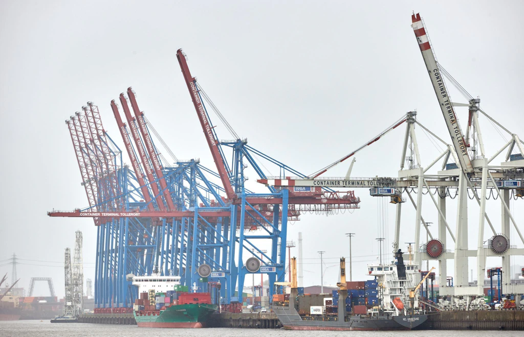Chinesischer Einstieg bei Hafen-Terminal steht wieder in Frage