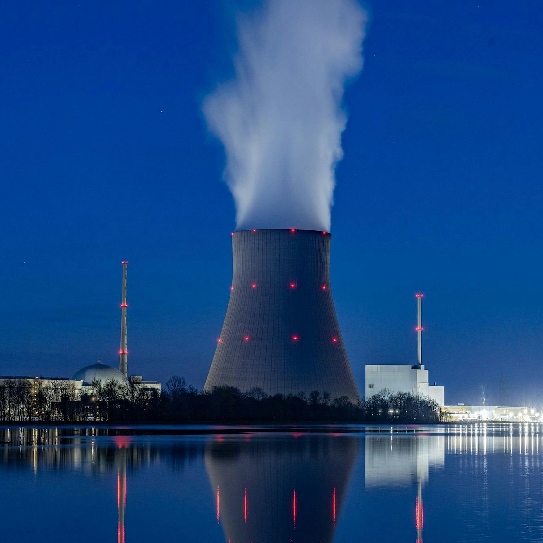 Ende der Atomenergie: Kritik von CDU und Wirtschaft